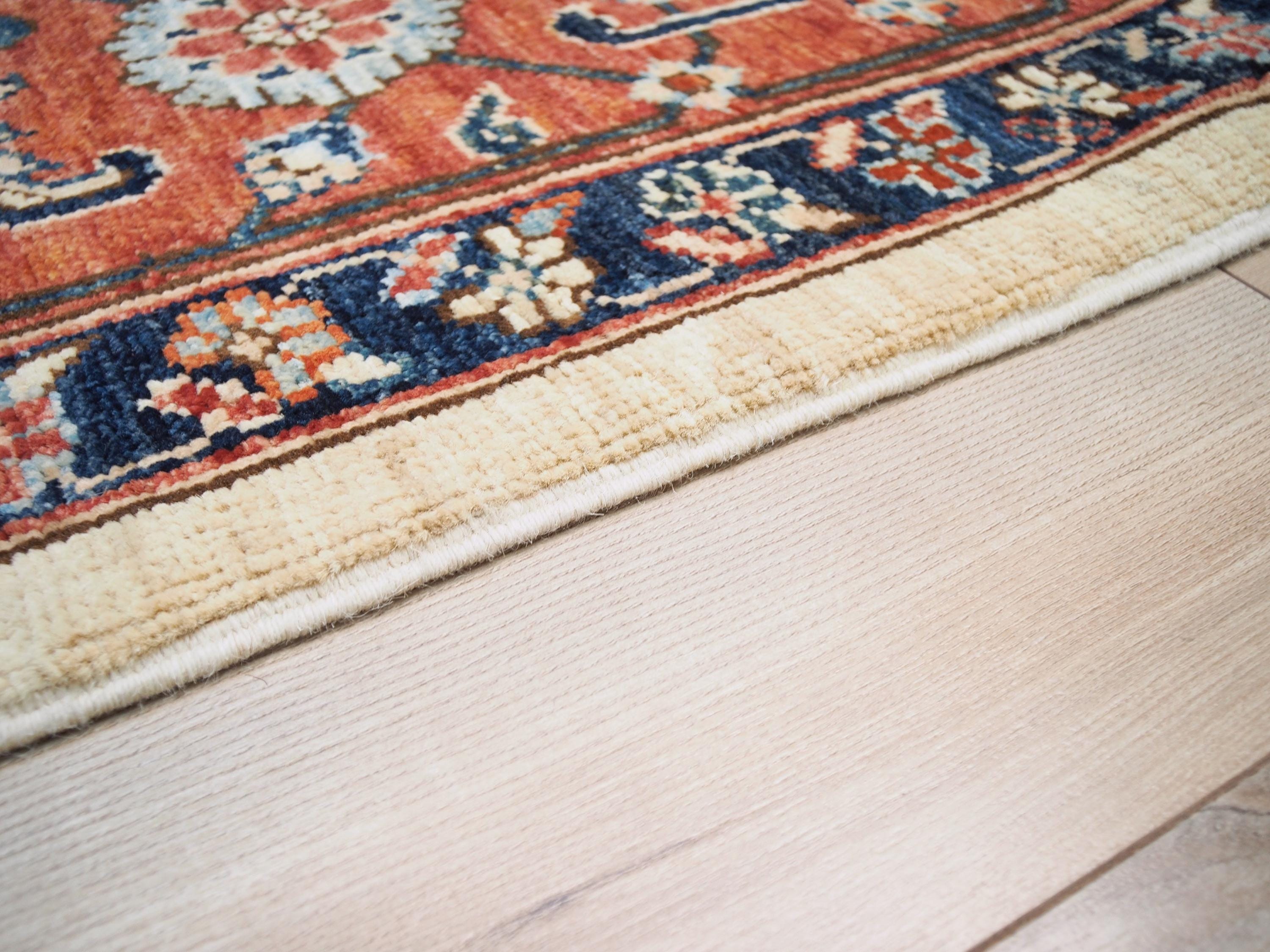 8x10 Ft Blue & Red Heriz Rug: Hand -Knotted Oriental Wool Rug