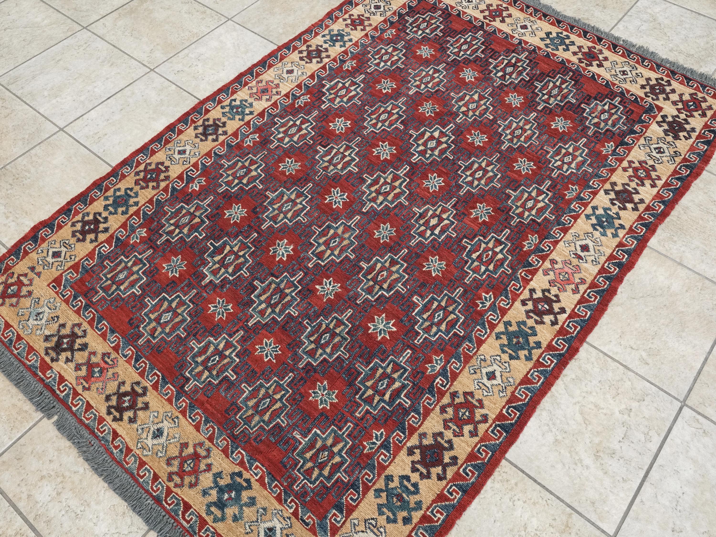 4x6 Ft Red Vintage Kilim Rug - Hand Knotted Afghan Rug