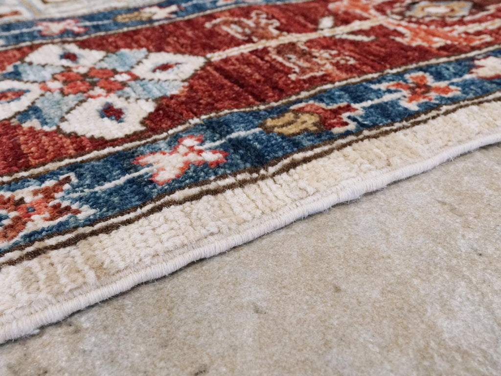 5x7 Ft Red & Beige Serapi Rug - Oriental Area Rug - Garden Design