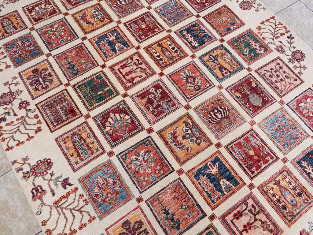 6x8 Ft Beige Serapi Rug - Hand Knotted Oriental Area Rug - Garden Design