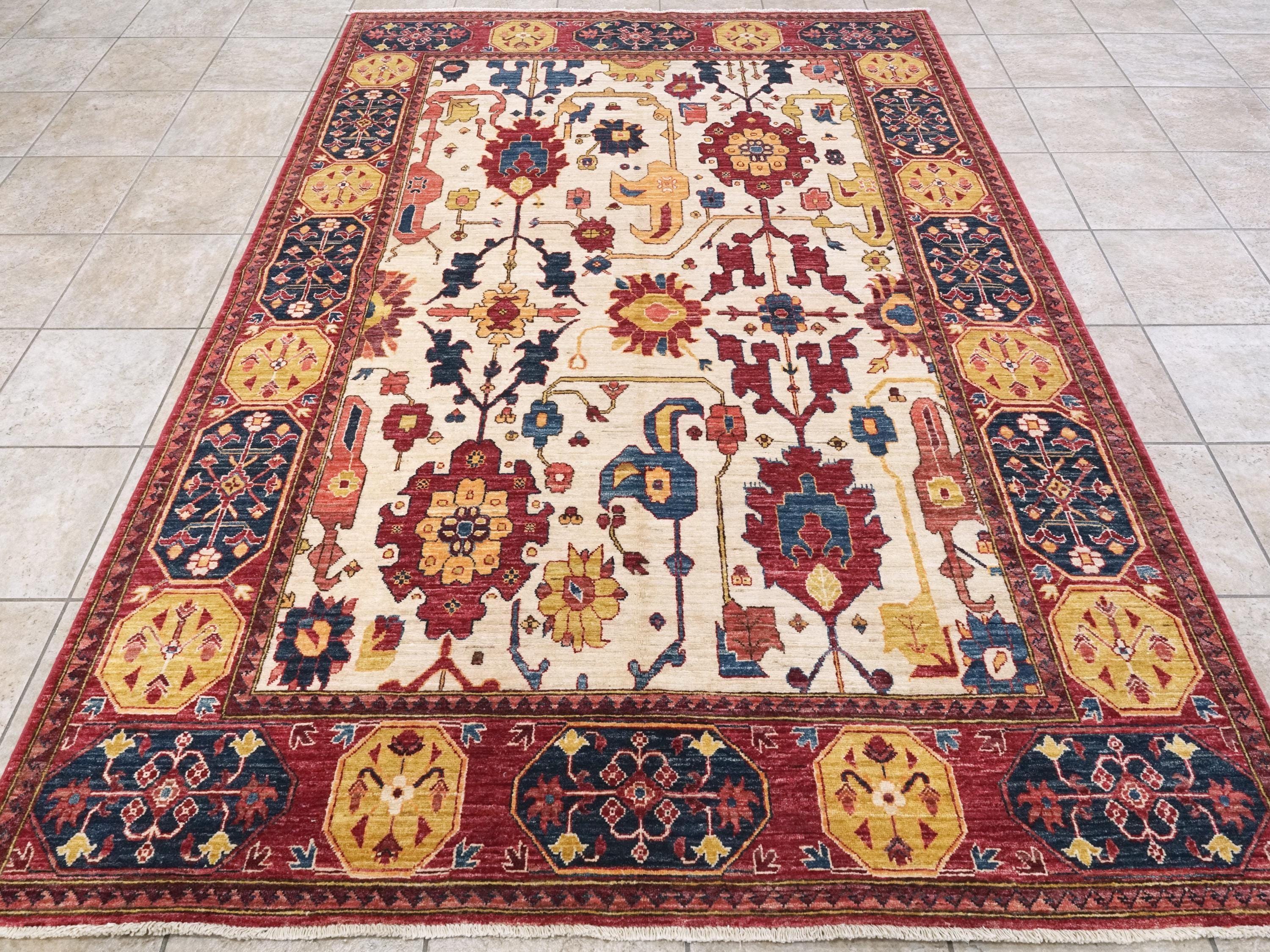6x9 Ft Red & Beige Serapi Rug - Oriental Area Rug