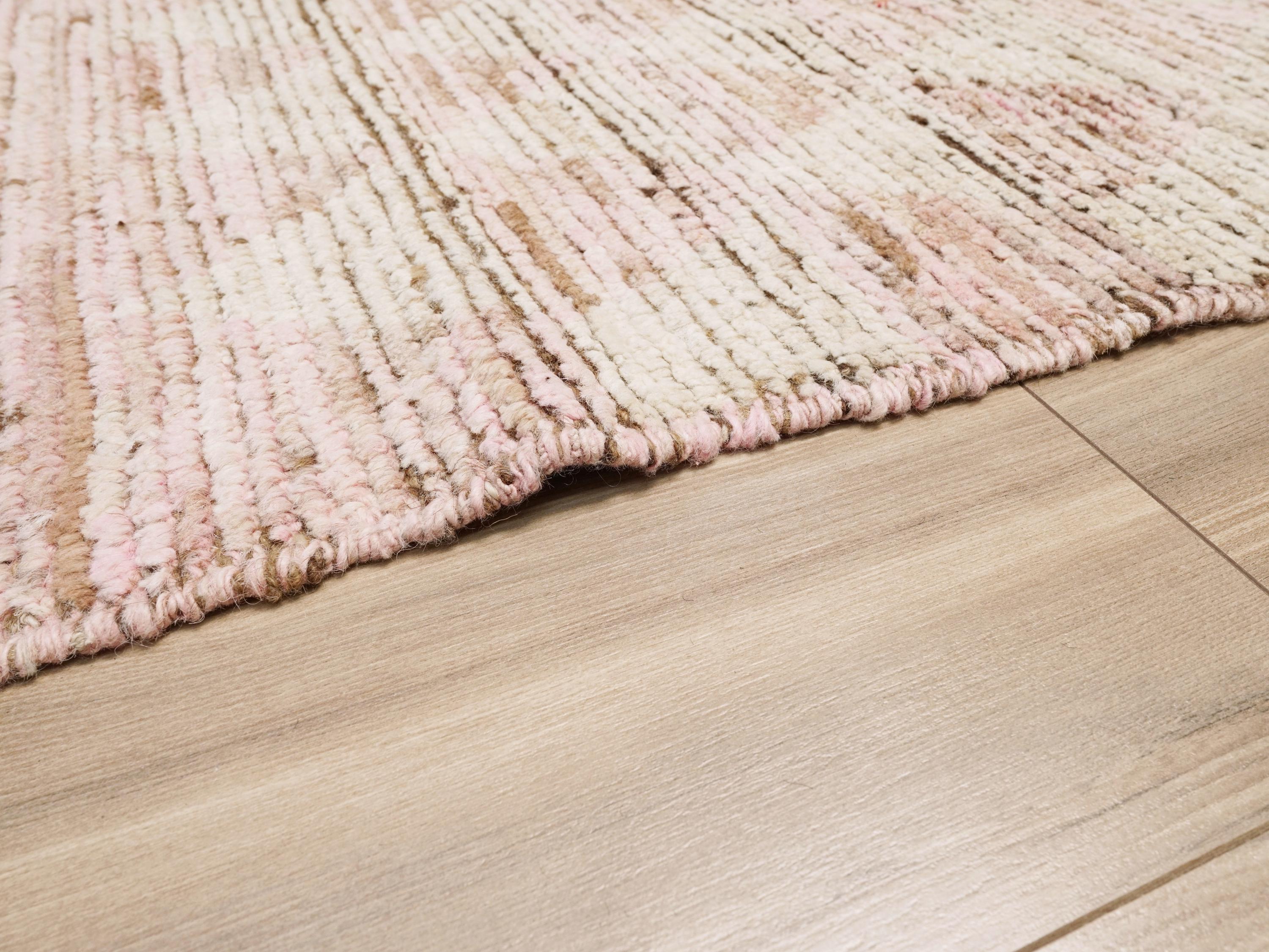 6x8 Ft Pink Moroccan Wool Rug - Hand-Knotted Area Rug