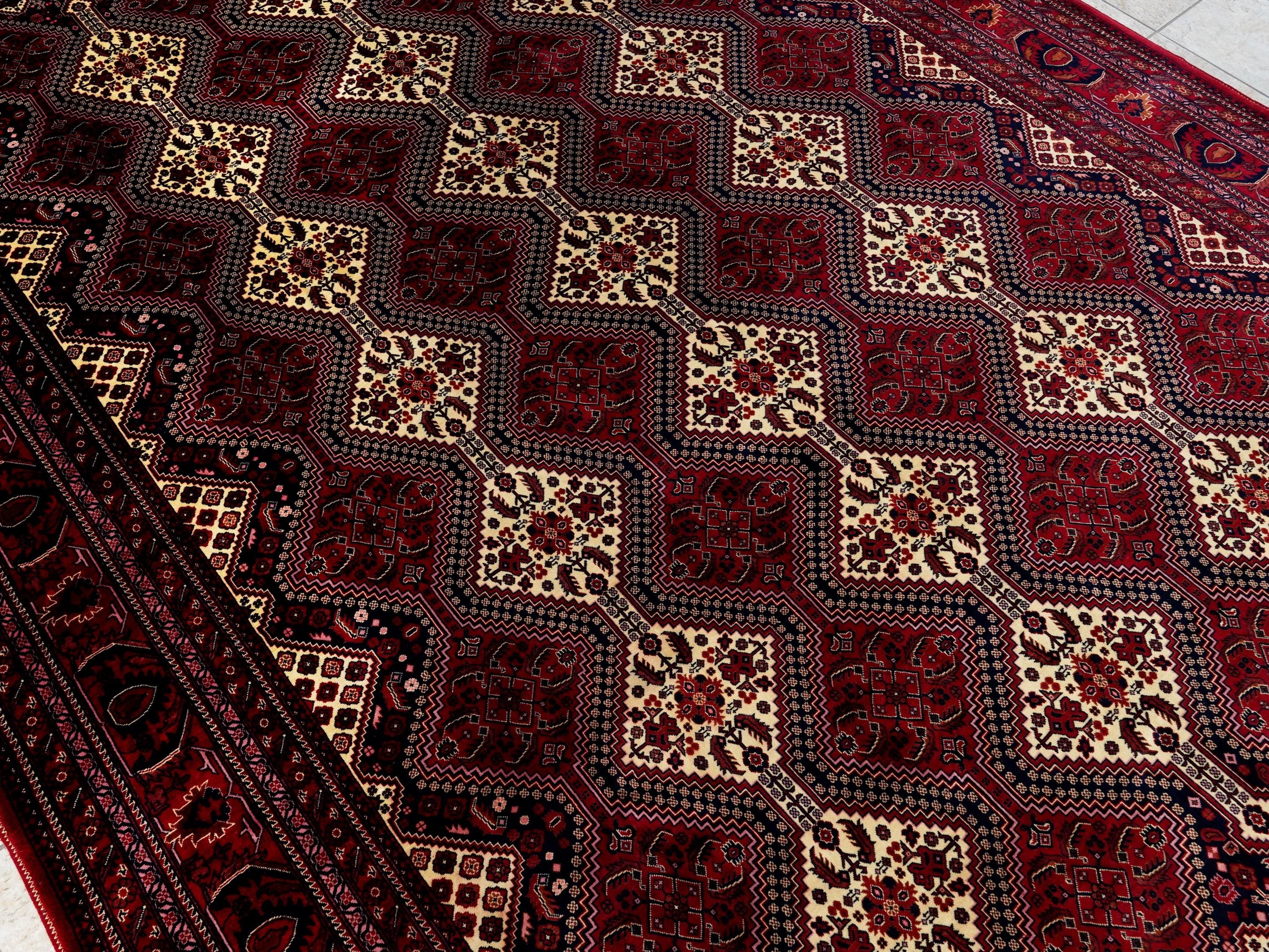 10x14 Ft Dark Red Bidjar Rug - Hand Knotted Oriental Rug