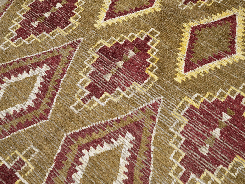 6x9 Ft Brown & Red Moroccan Rug - Hand Knotted Tribal Design