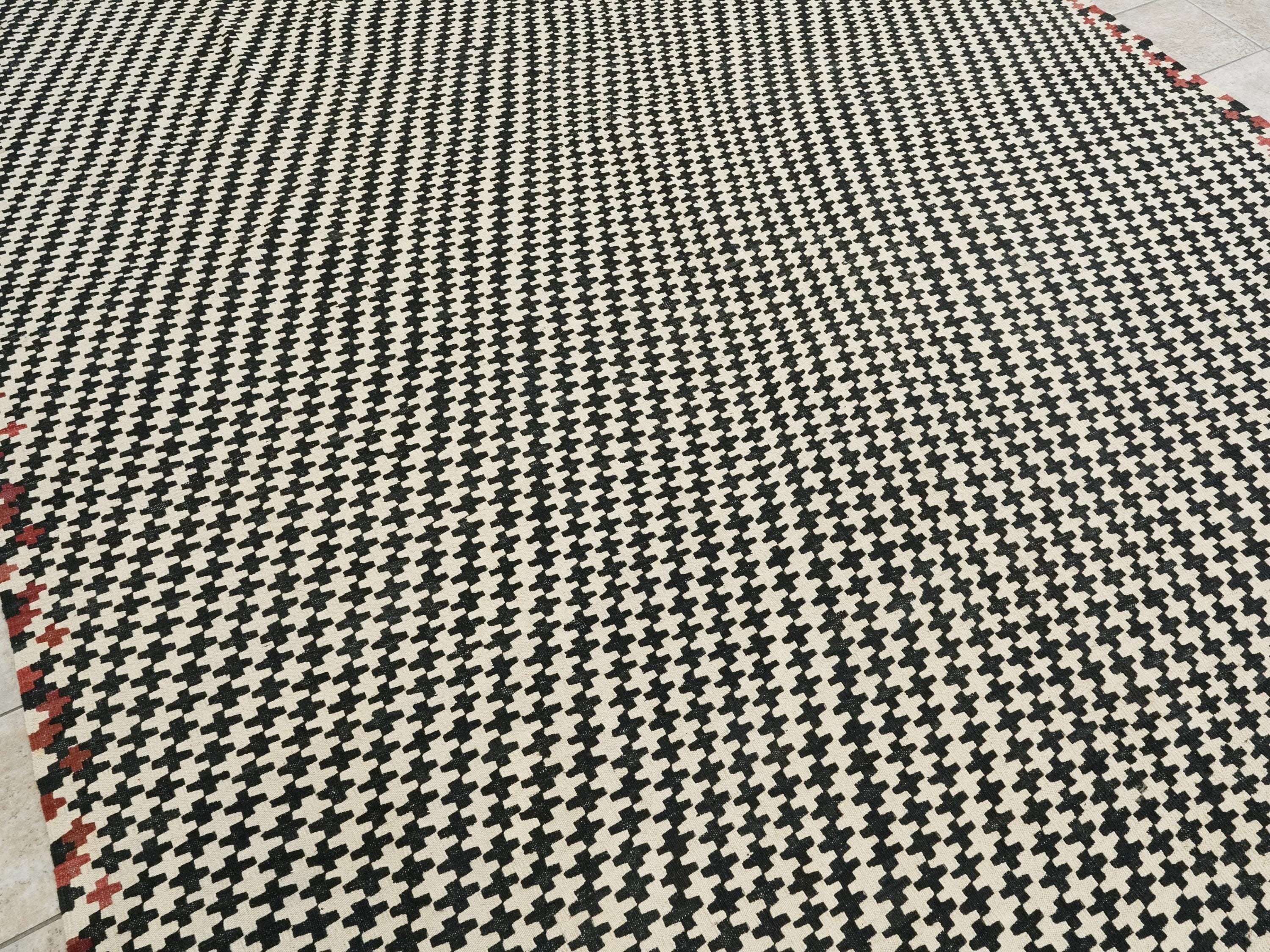 10x13 Ft Black & Beige Kilim Rug - Handmade Afghan Flatweave