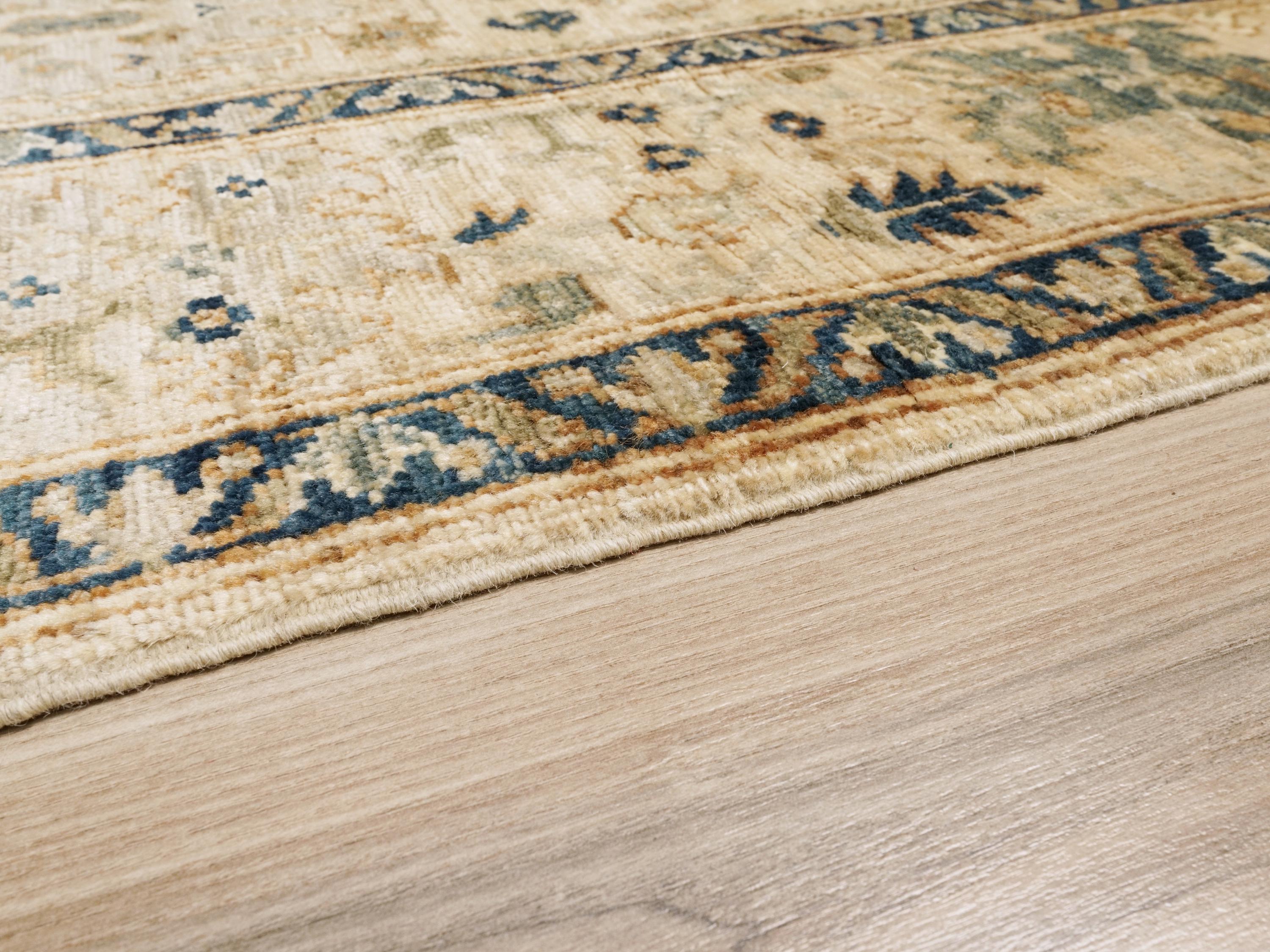 5x8 Ft Beige Serapi Rug - Afghan Handmade Wool Rug - Floral Design