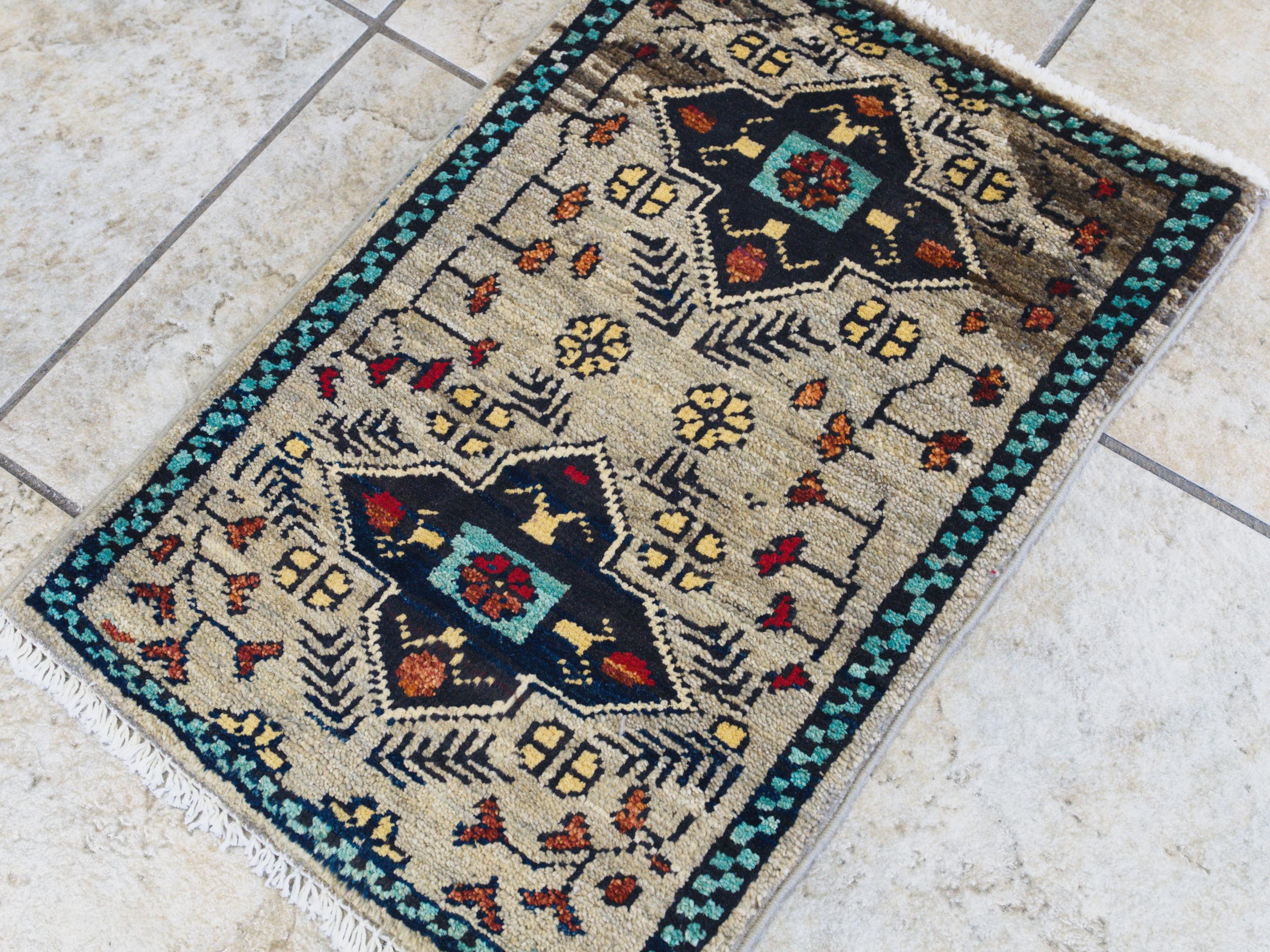 1x2 Ft Brown Serapi Rug - Floral Accent Rug