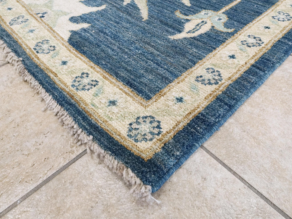 8x10 Ft Blue Ushak Rug - Hand Knotted Wool Oriental Rug