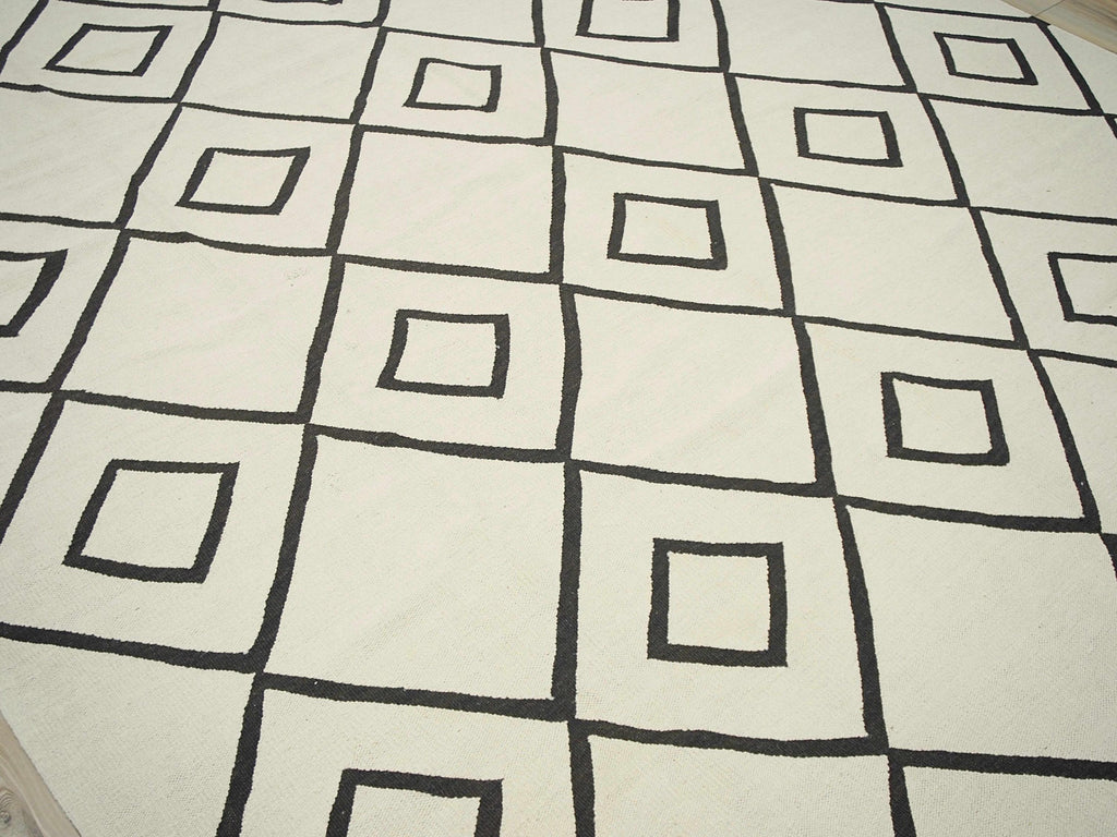10x14 Ft White Kilim Rug – Hand Knotted Wool Flatweave Rug