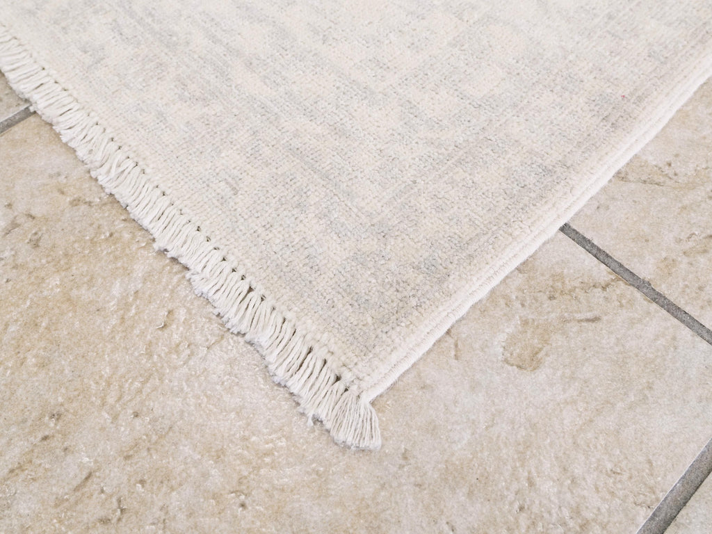 6x9 Ft White Vintage Heriz Rug - Afghan Handmade Area Rug