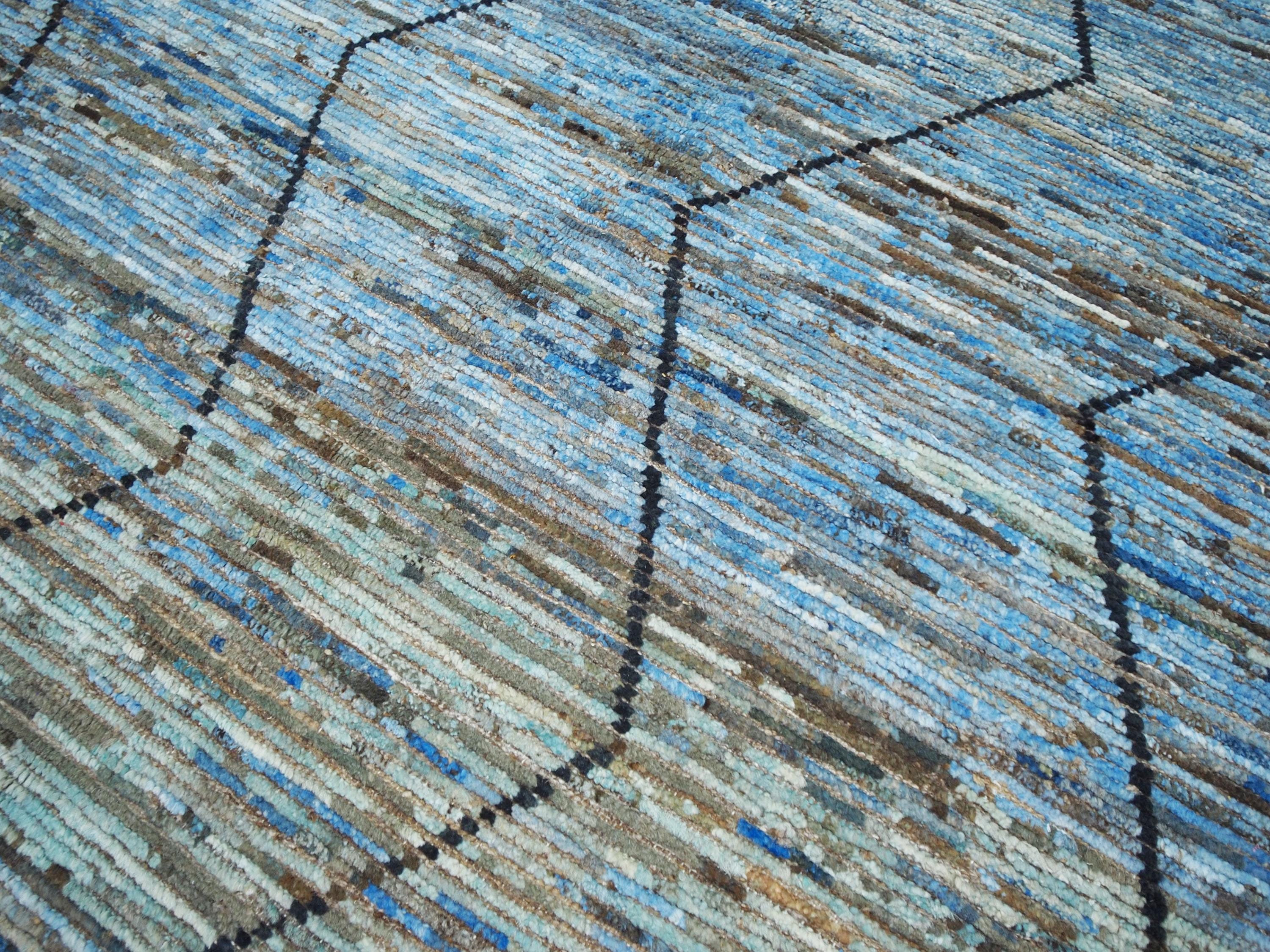 8x10 Ft Blue Moroccan Rug - Hand Knotted Area Rug