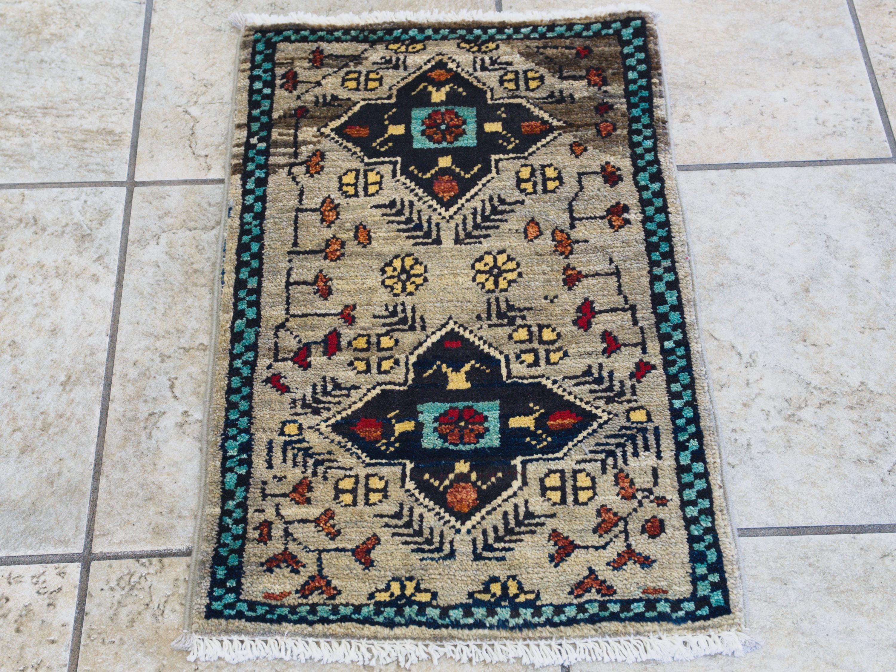 1x2 Ft Brown Serapi Rug - Floral Accent Rug