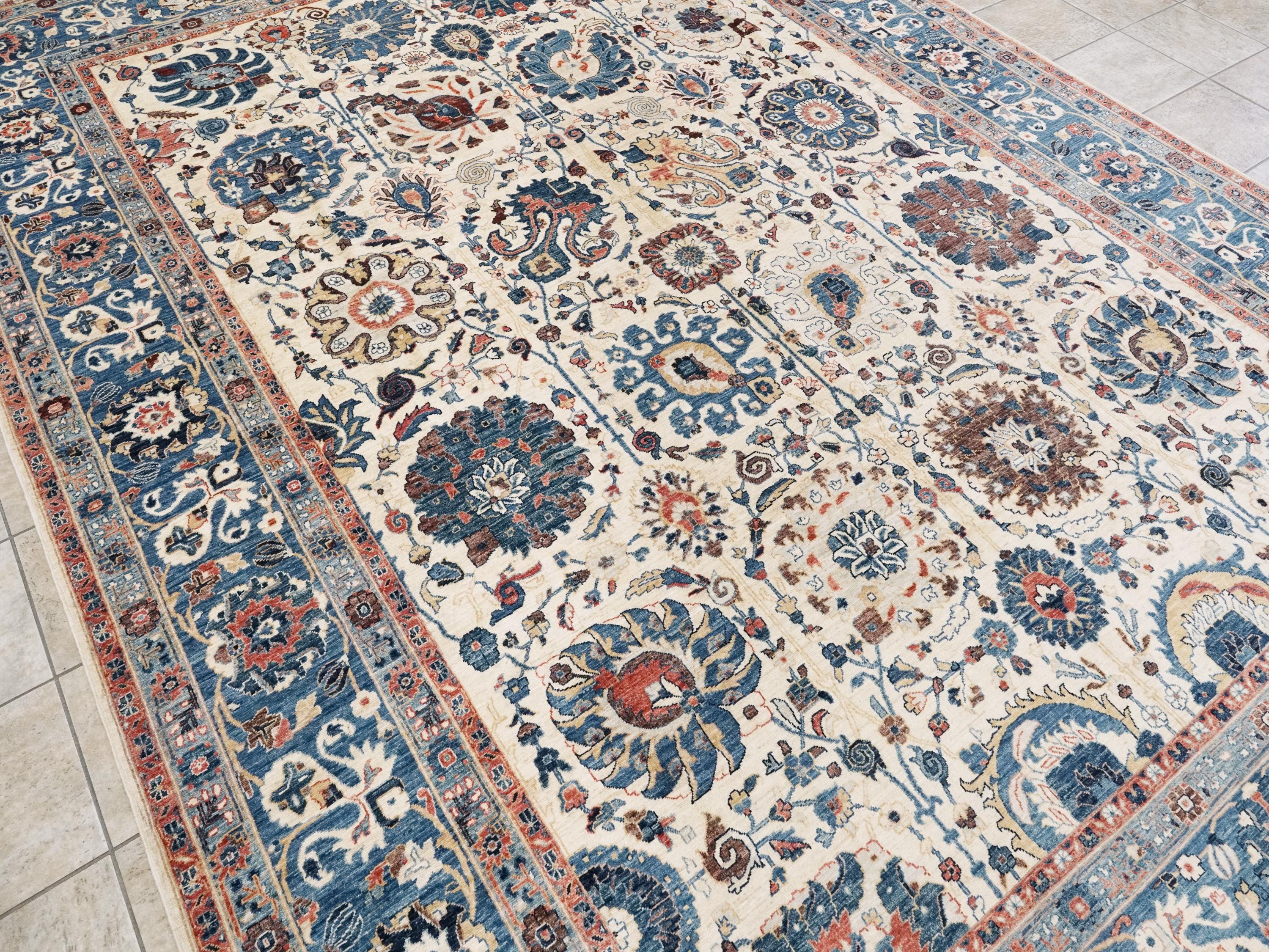 10x14 Ft White & Blue Bidjar Rug - Hand Knotted Oriental Area Rug