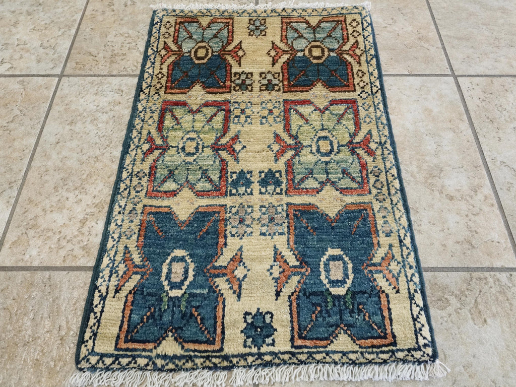1x2 Ft Hand Knotted Heriz Wool Rug - Beige Blue Floral Accent Rug