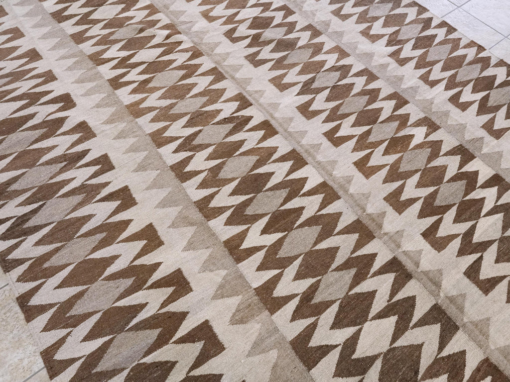 8x10 Ft Brown & Beige Kilim Rug - Flat Weave Area Rug - Geometric Design