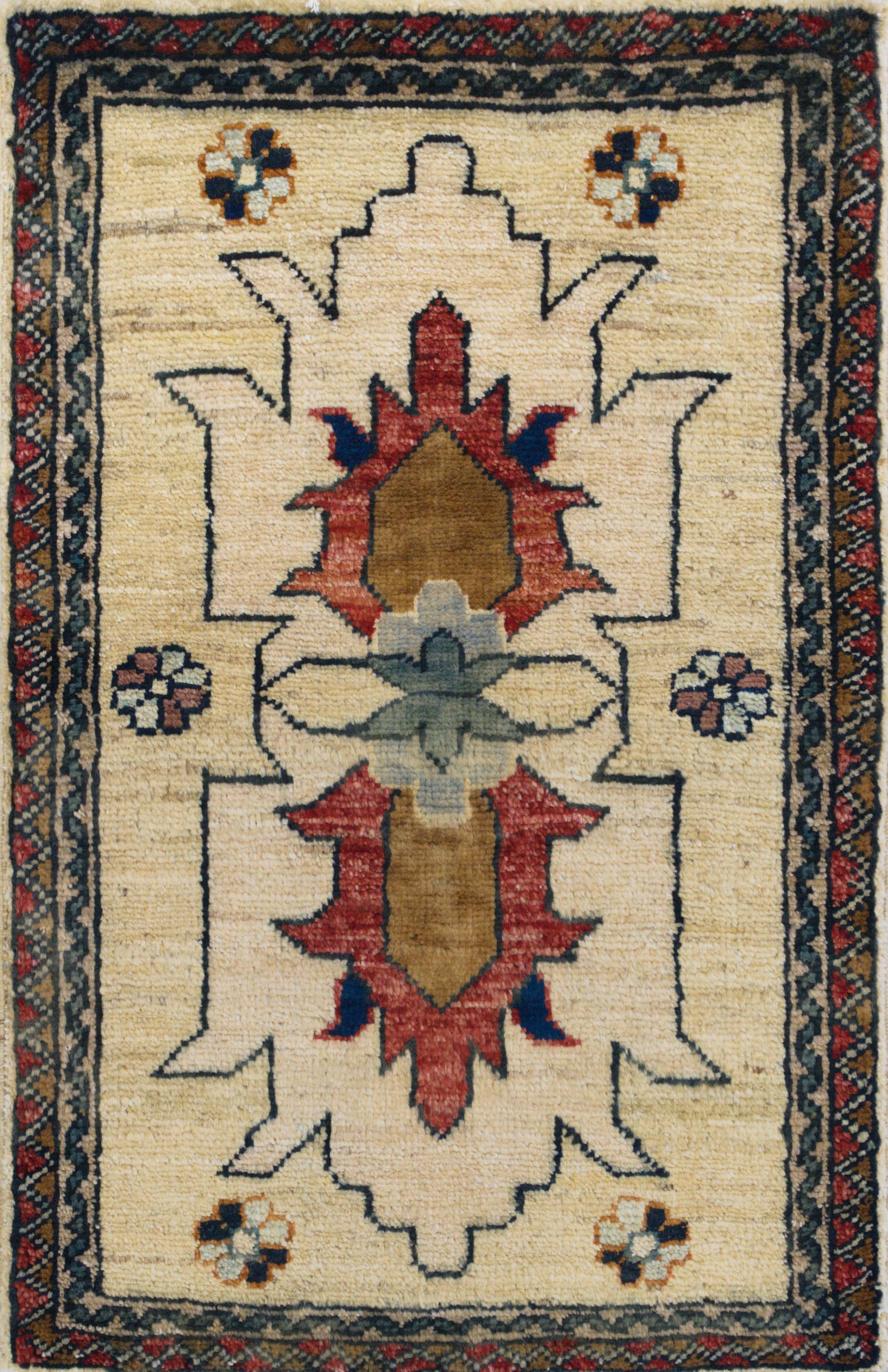 1x2 Ft Beige Serapi Rug - Floral Accent Rug
