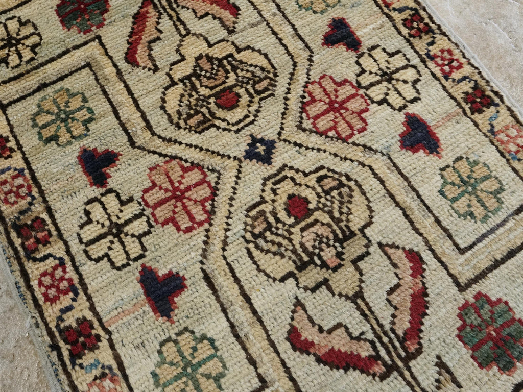 1x2 Ft Hand Knotted Beige Serapi Rug - Ghazni Wool Floral Rug