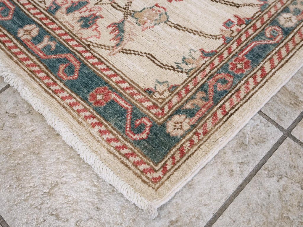 3x5 Ft Beige & Green Serapi Rug - Oriental Wool Rug - Floral Design