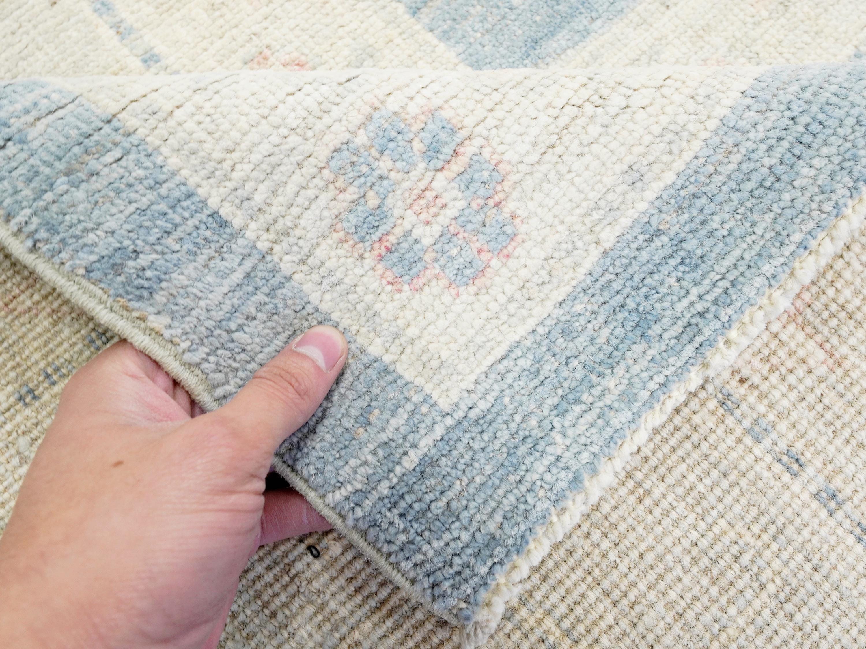 12x15 Ft Muted Ushak Rug - Traditional Wool Area Rug - Blue & White Turkish design