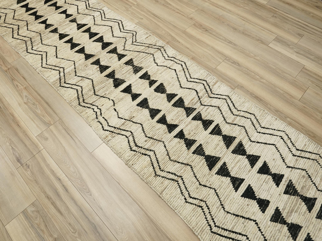 13 Ft White Moroccan Runner Rug - Handmade Wool Hallway Rug