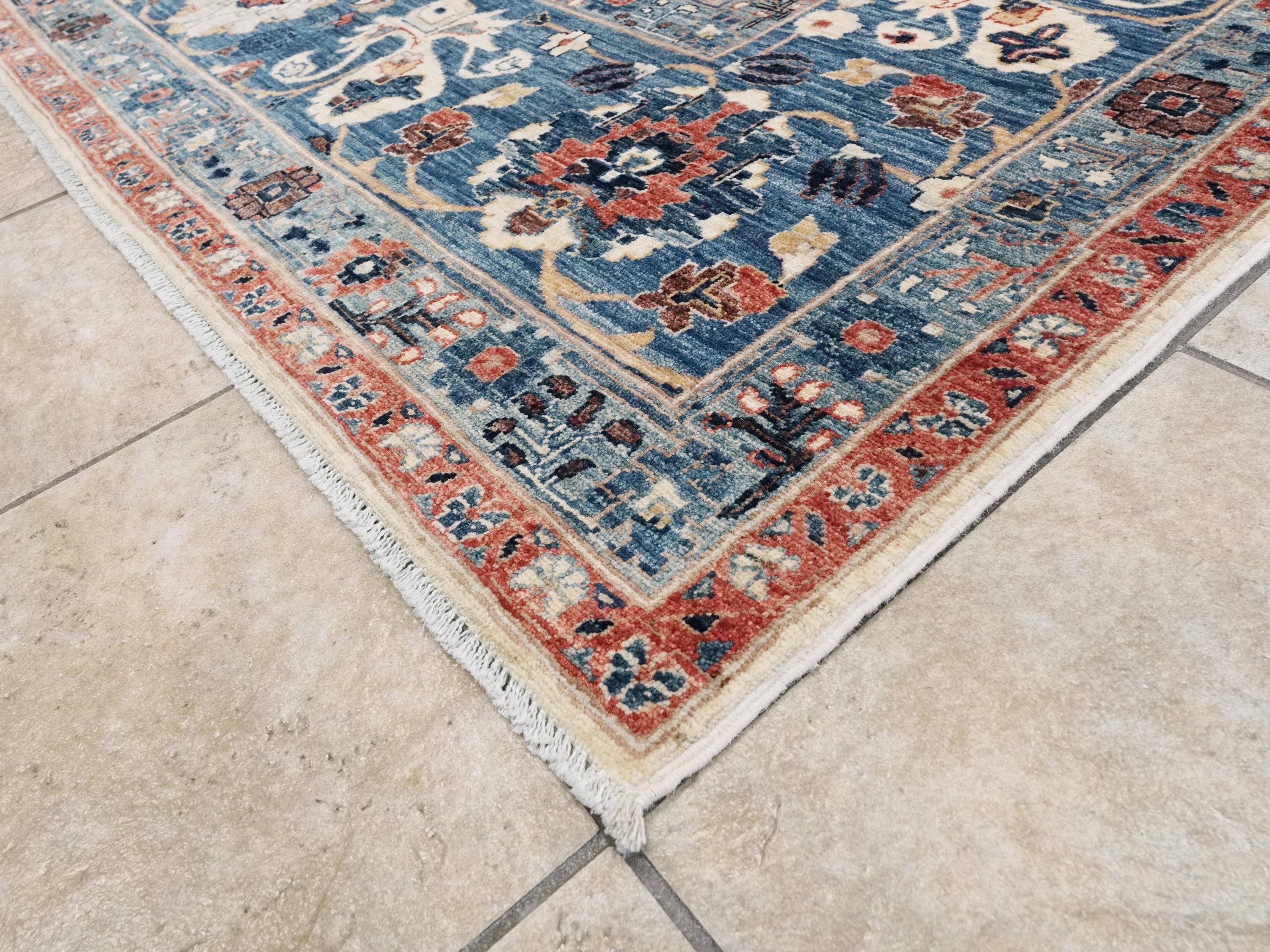 10x14 Ft White & Blue Bidjar Rug - Hand Knotted Oriental Area Rug