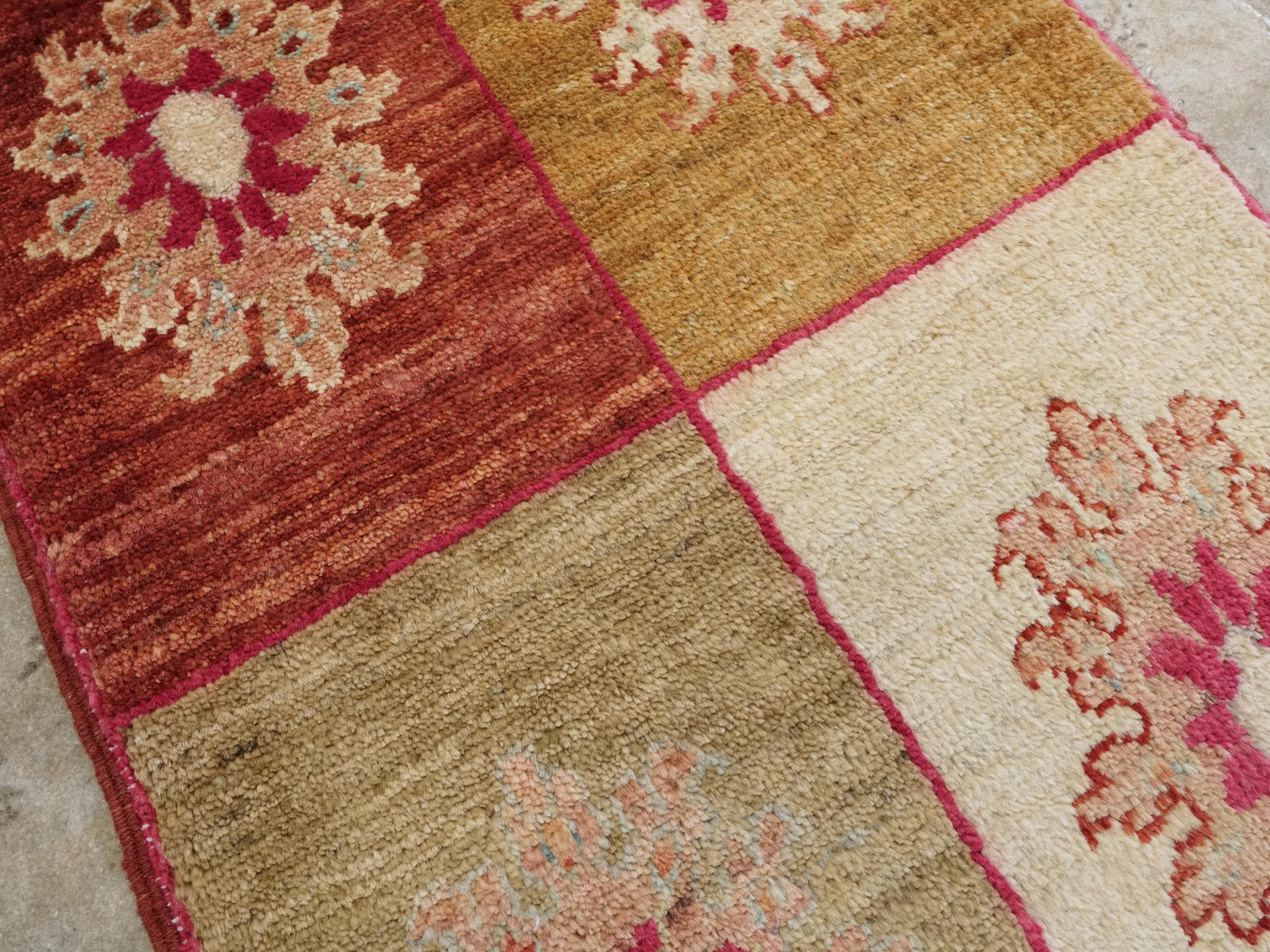 1x2 Ft Yellow Serapi Rug - Hand-Knotted Ghazni Wool - Floral Accent Rug