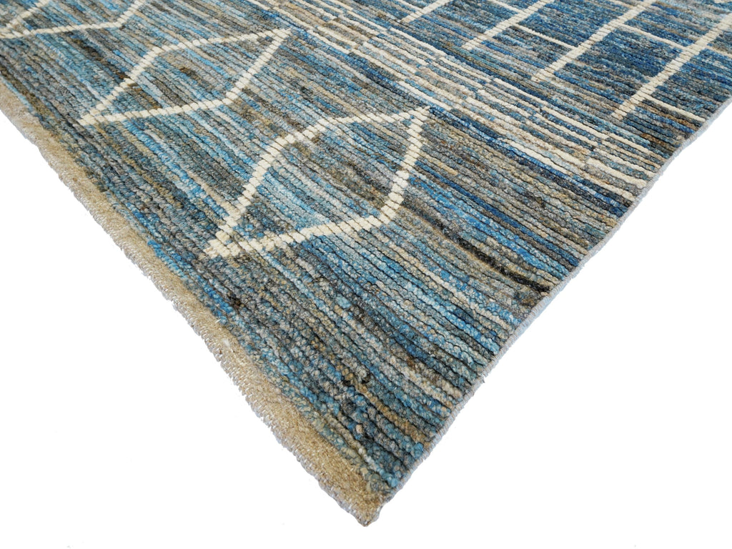 8x10 Ft Blue & White Moroccan Rug - Hand Knotted Wool Area Rug