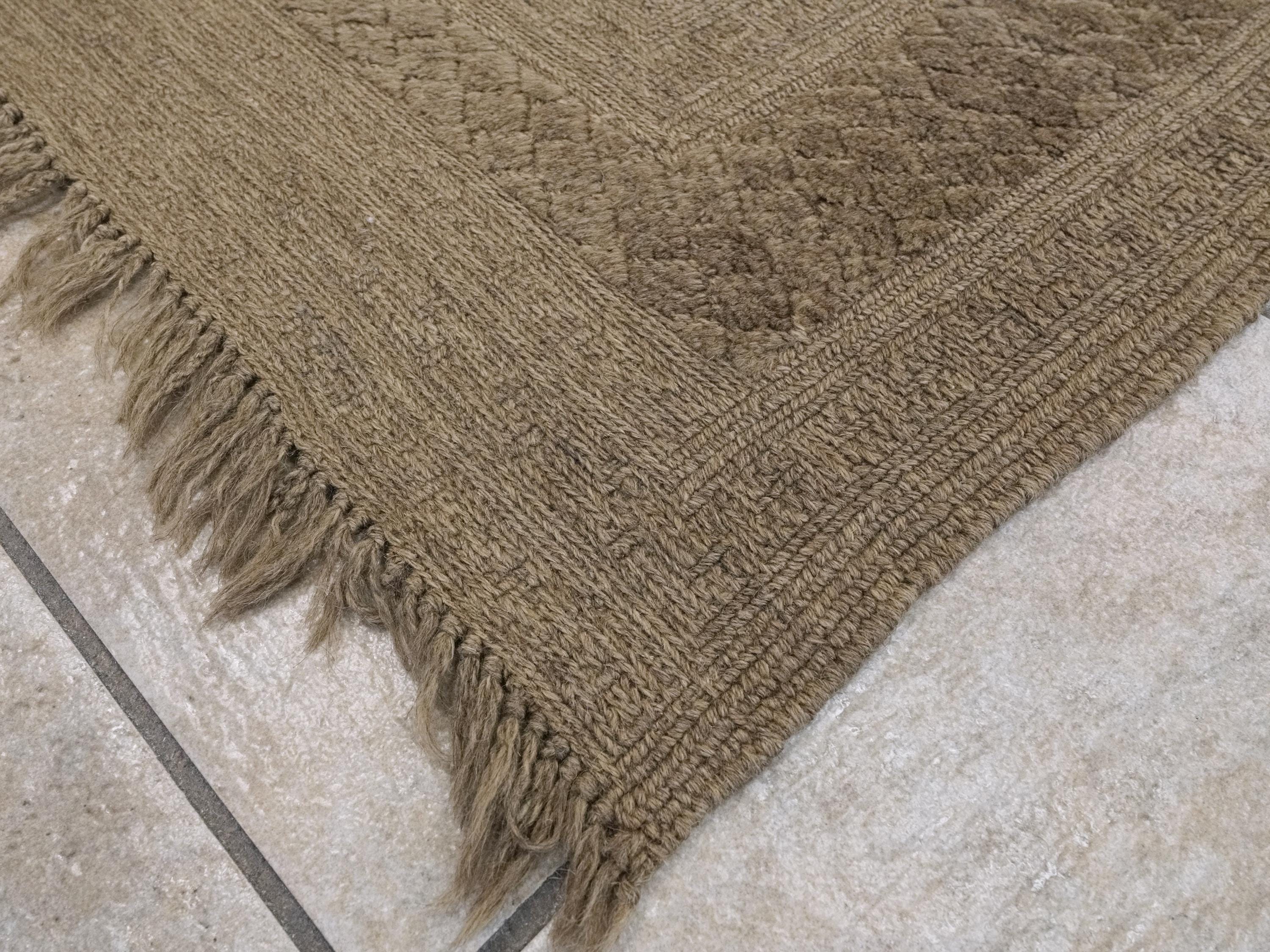 6x9 FT Vintage Tribal Kilim Rug - Hand Knotted Wool Area Rug