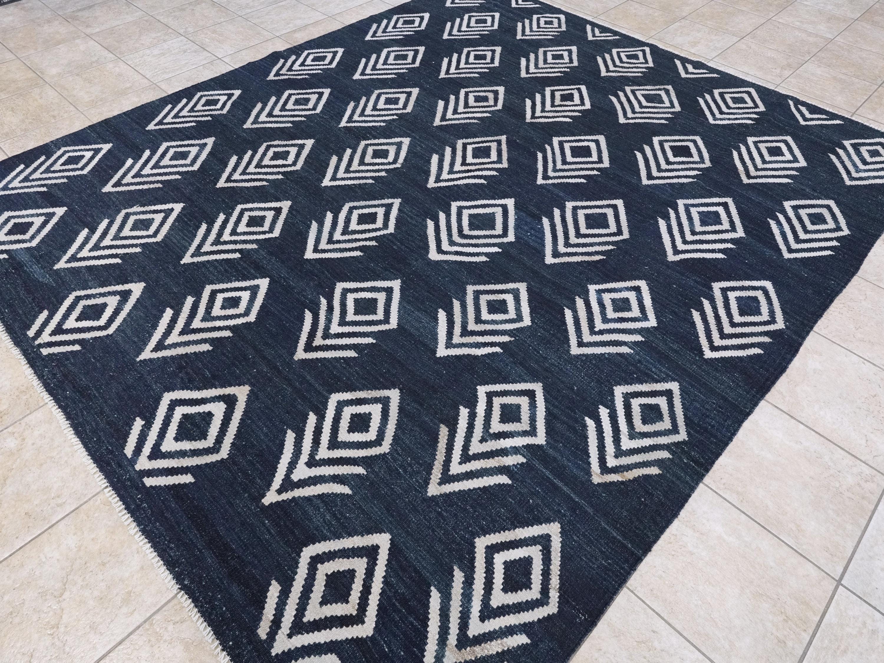 8x10 Ft Dark Blue Kilim Rug - Flat Weave Area Rug - Abstract Design