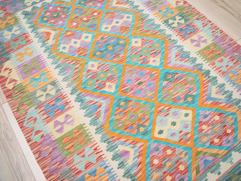 4x6 Ft Tribal Kilim Rug - Flat Weave Scandinavian Style