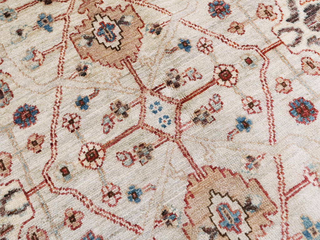 6x9 Ft Beige Bidjar Rug - Hand Knotted Wool Area Rug