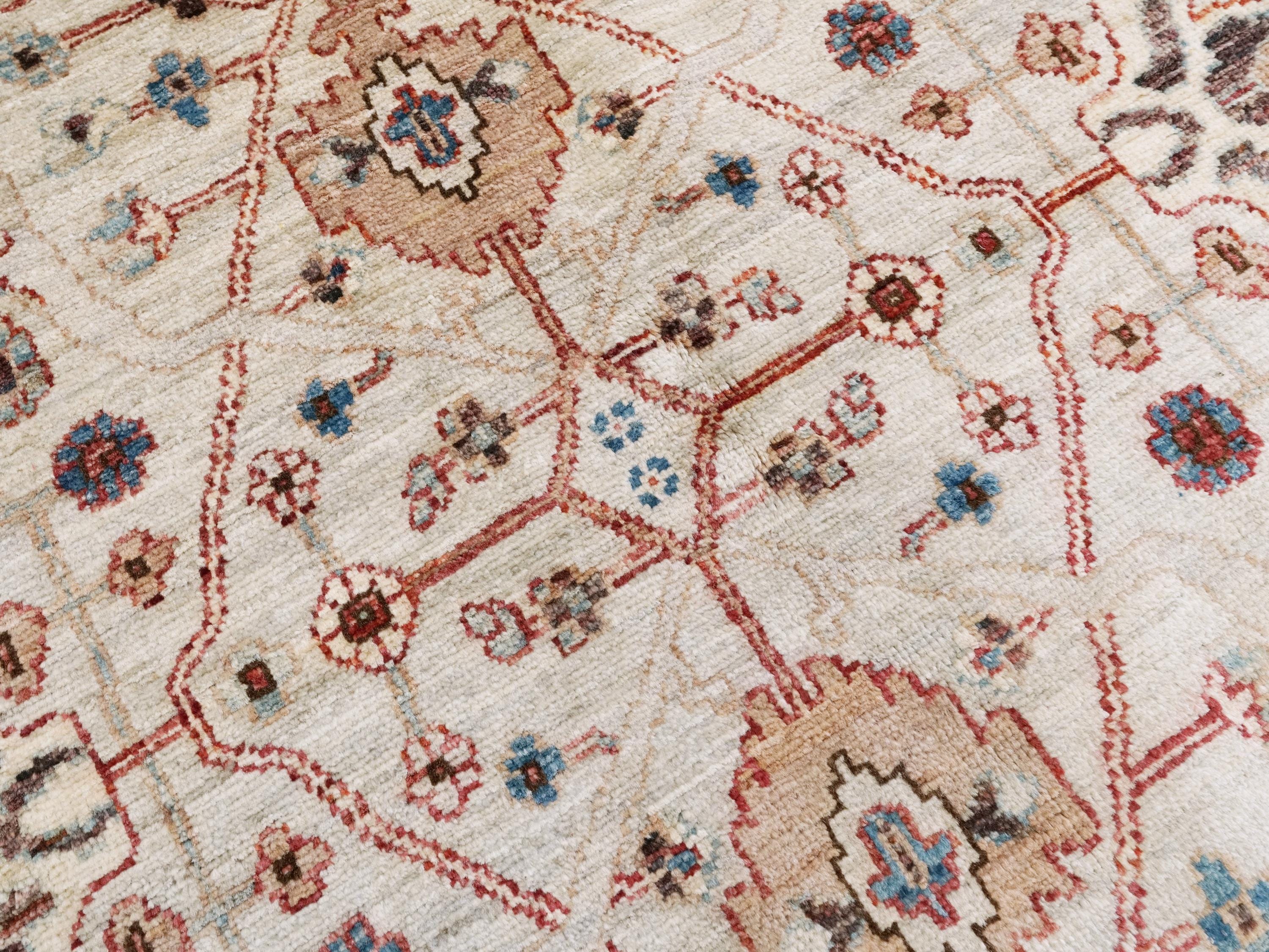 6x9 Ft Beige Bidjar Rug - Hand Knotted Wool Area Rug