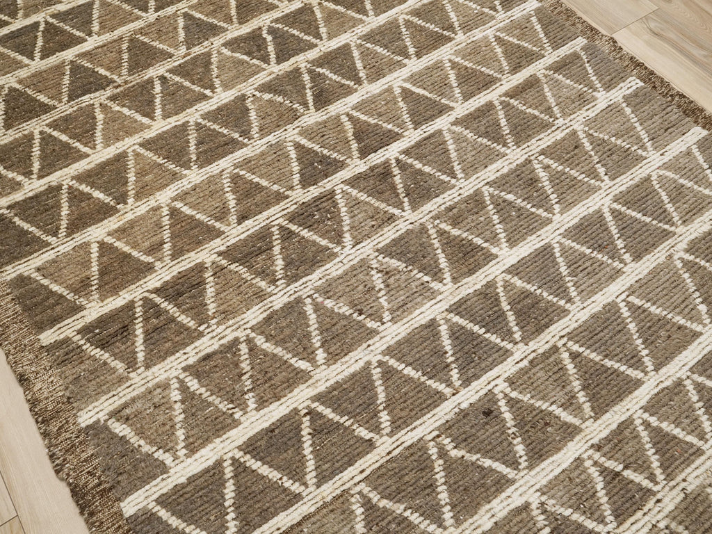 6x8 Ft Brown Moroccan Rug - Geometric Wool Rug