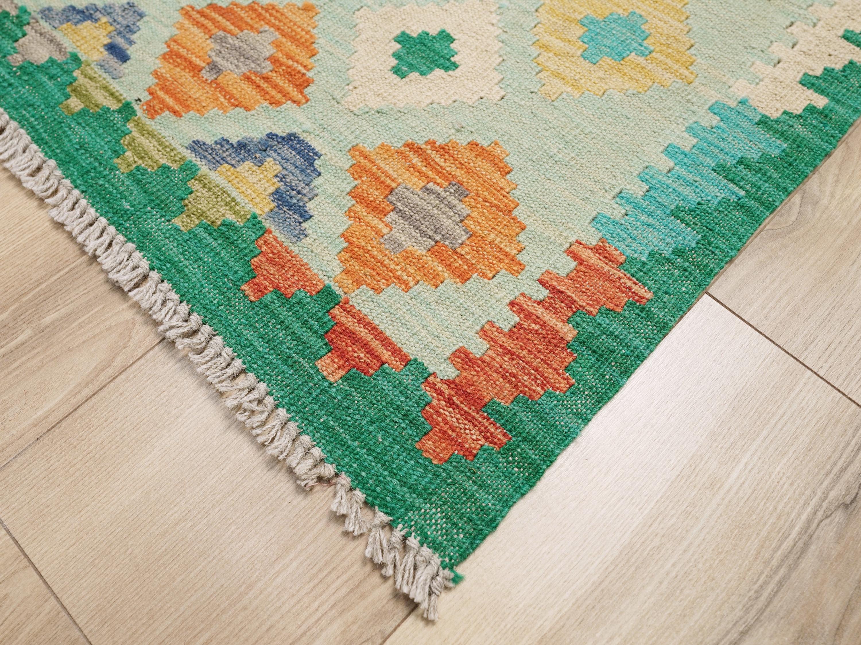 6x8 Ft Green Kilim Rug - Traditional Wool Flat Weave - Geometric Design
