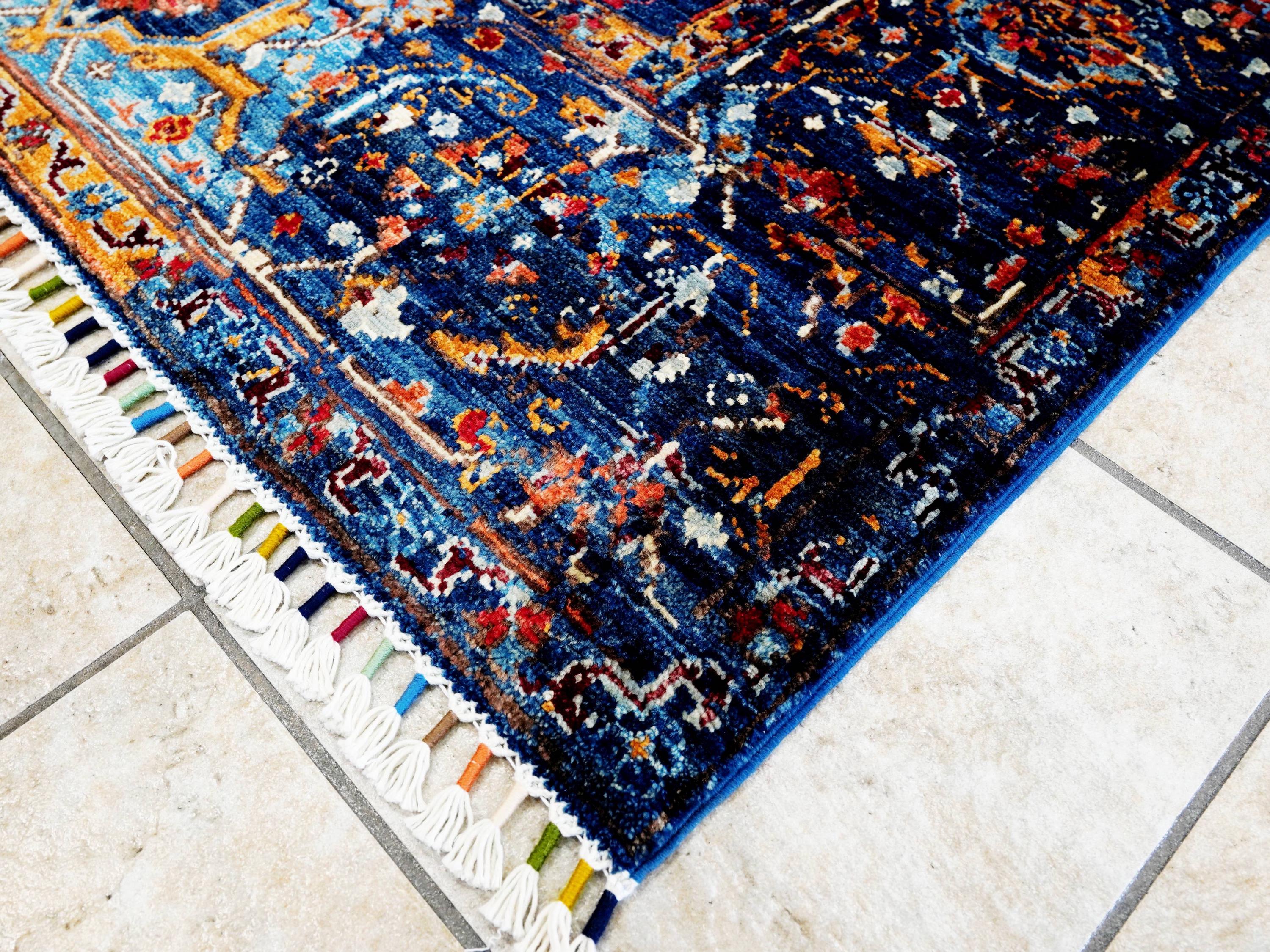 8x10 Ft Dark Blue Bidjar Rug - Hand Knotted Wool Oriental Rug - Broken Design