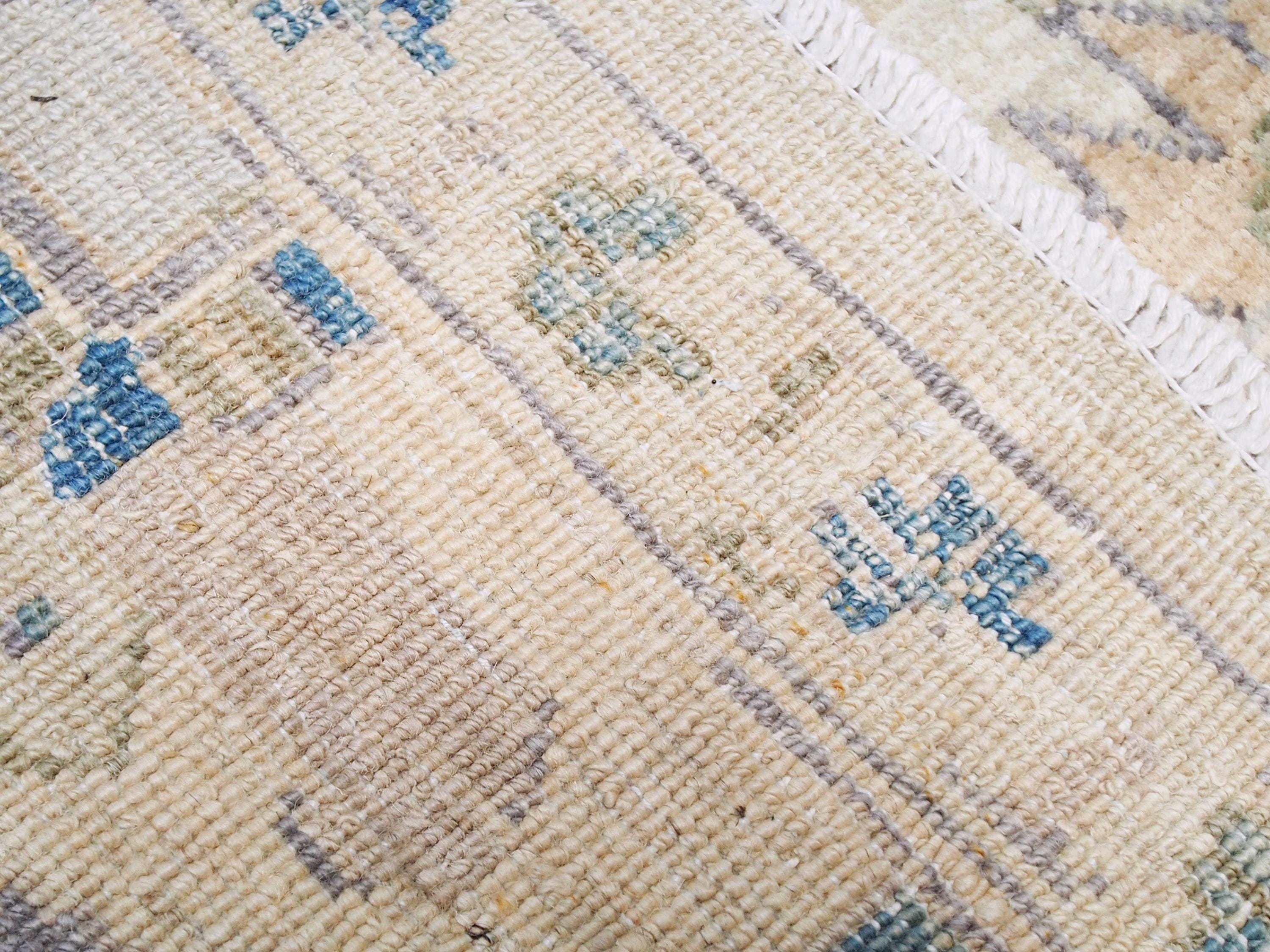 4x6 Ft Blue & Beige Heriz Rug - Hand Knotted Oriental Rug