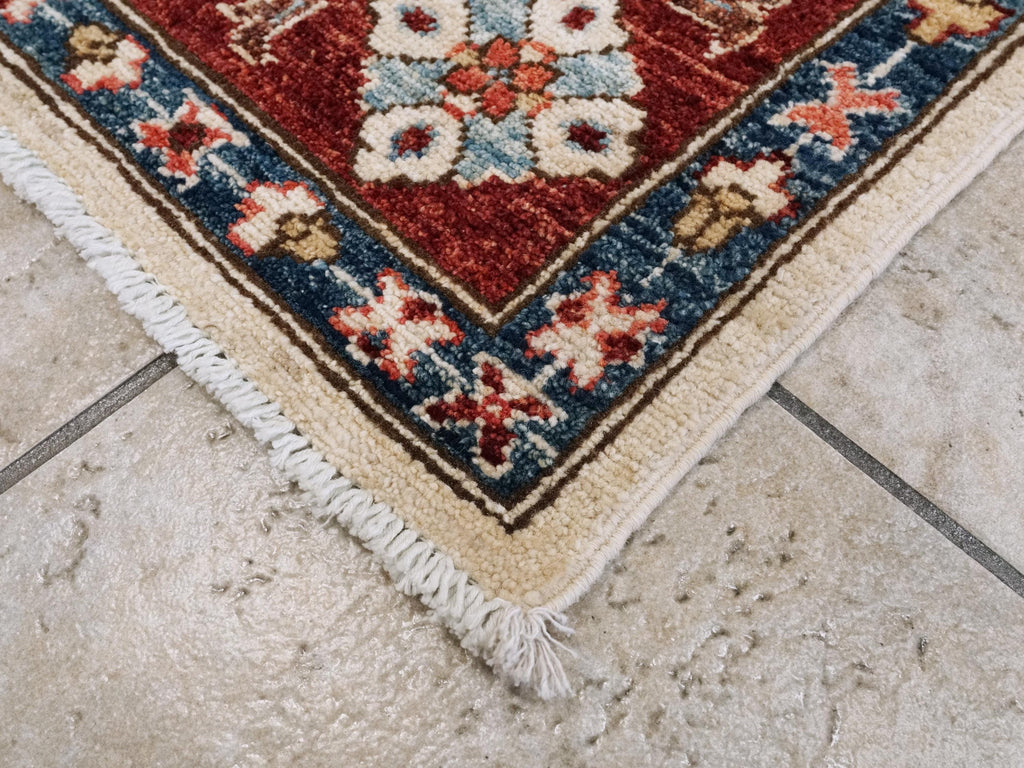 5x7 Ft Red & Beige Serapi Rug - Oriental Area Rug - Garden Design