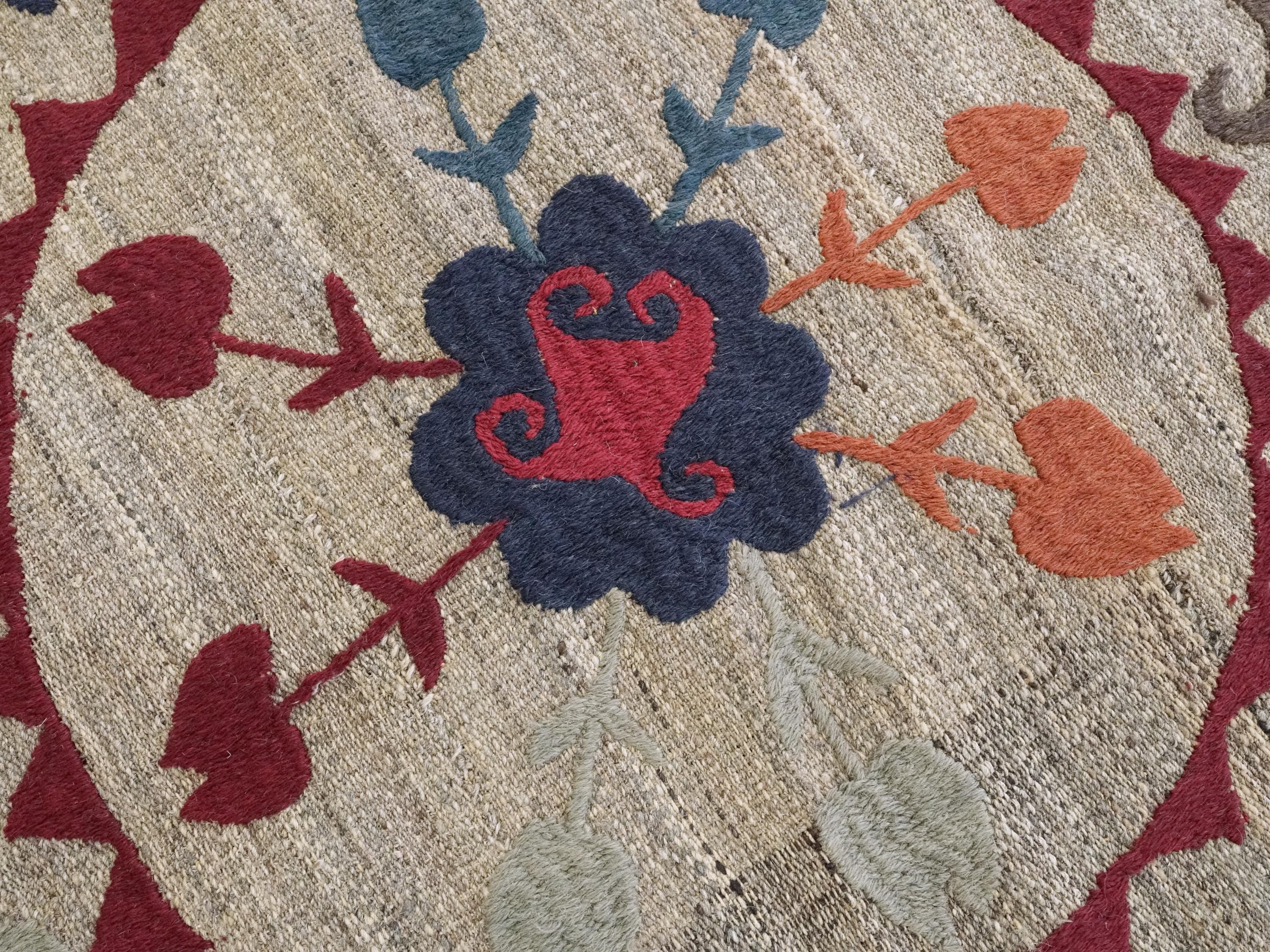 4'6x7'2 Ft Vintage Suzani Kilim Rug - Hand Knotted Wool - Tribal Flatweave