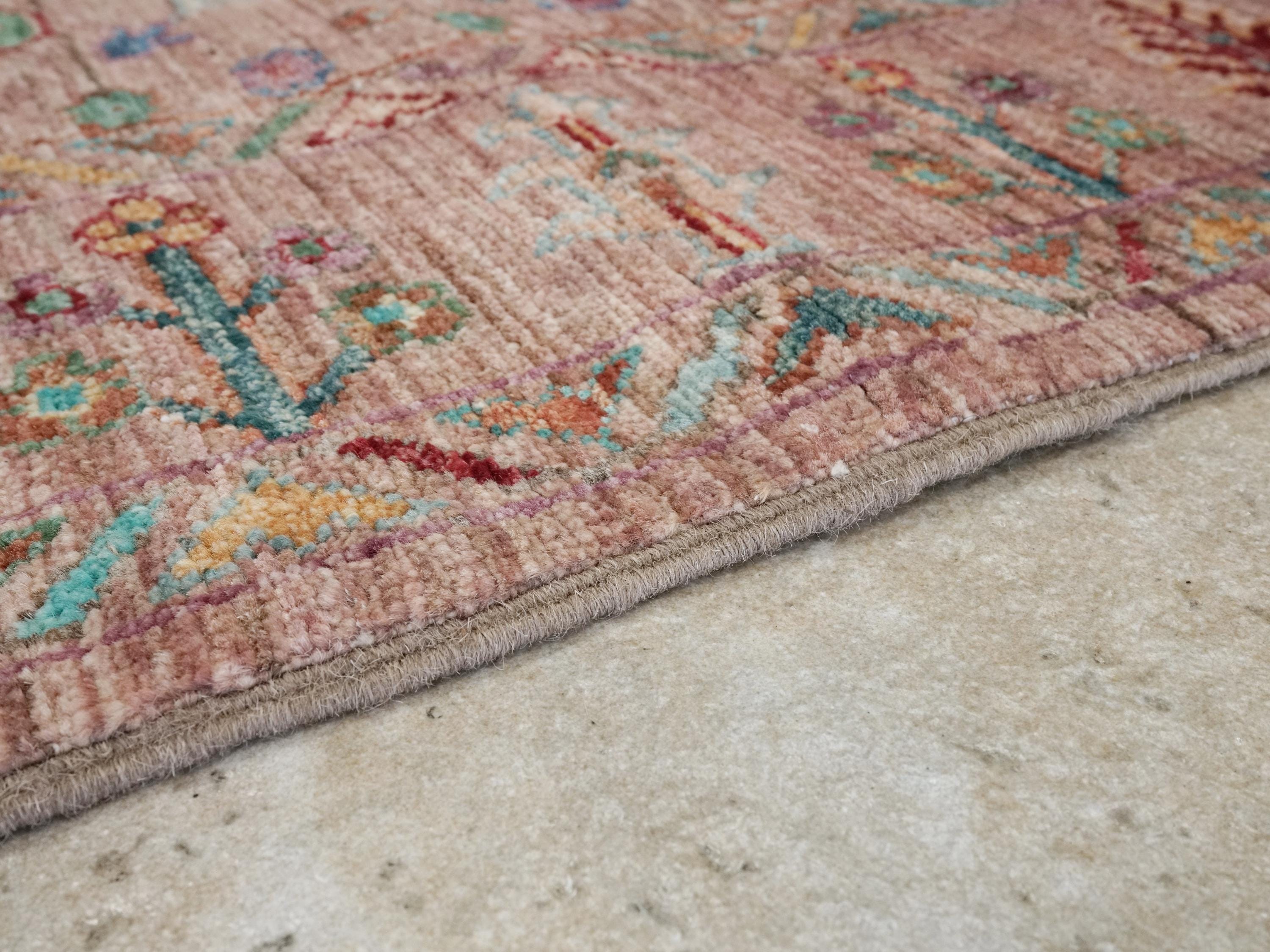 5x7 Ft Pink Serapi Rug - Hand Knotted Oriental Floral Rug