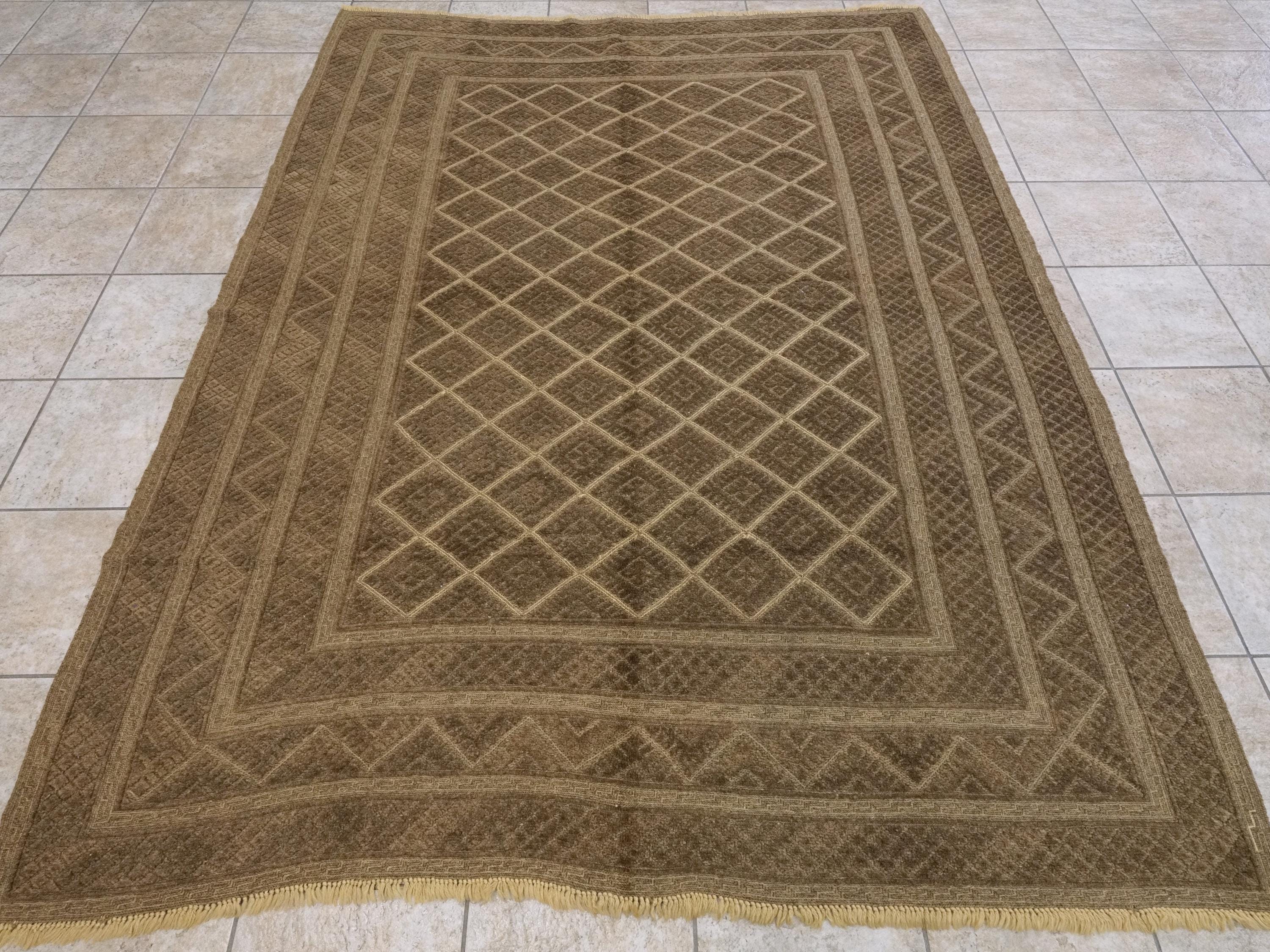 7x9 FT Vintage Brown Tribal Kilim Rug - Hand-Knotted Wool Area Rug