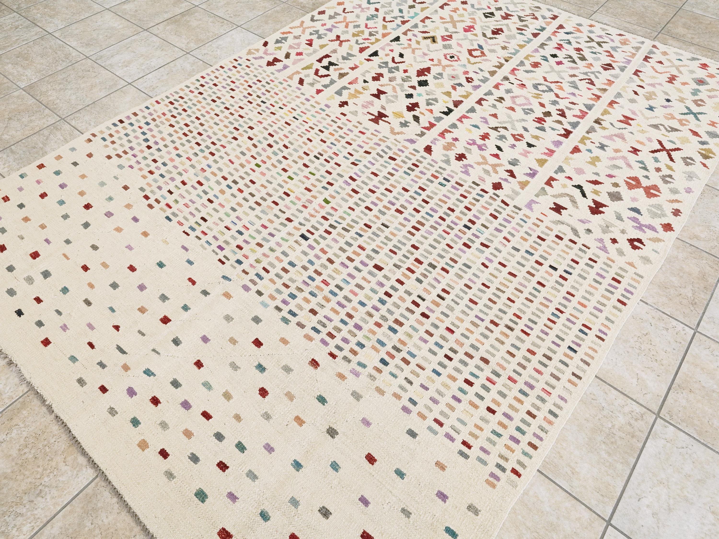 7x10 Ft Beige Kilim Rug - Flat Weave Contemporary Design