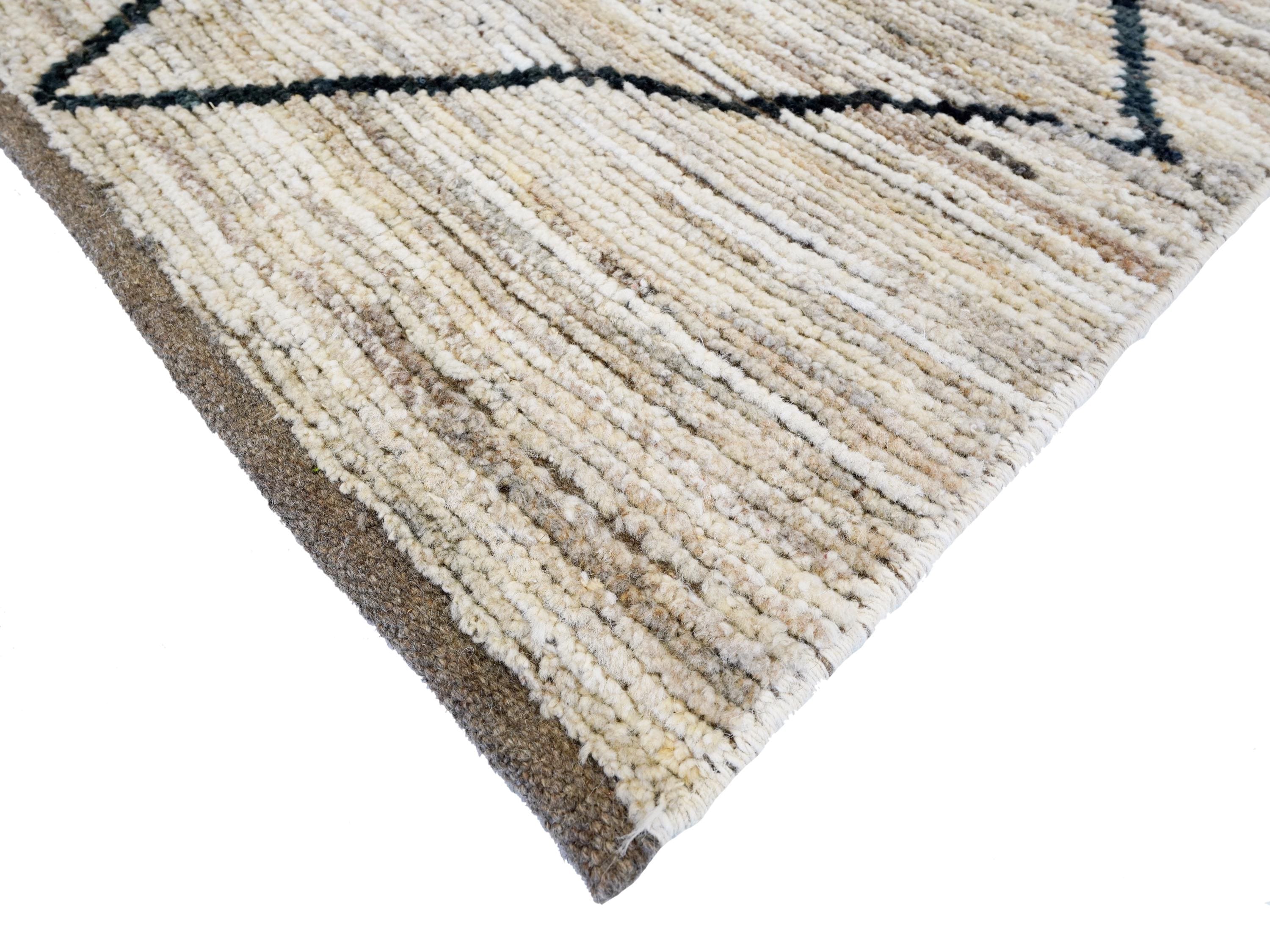 8x10 Ft Beige Moroccan Rug - Hand Knotted Wool Area Rug