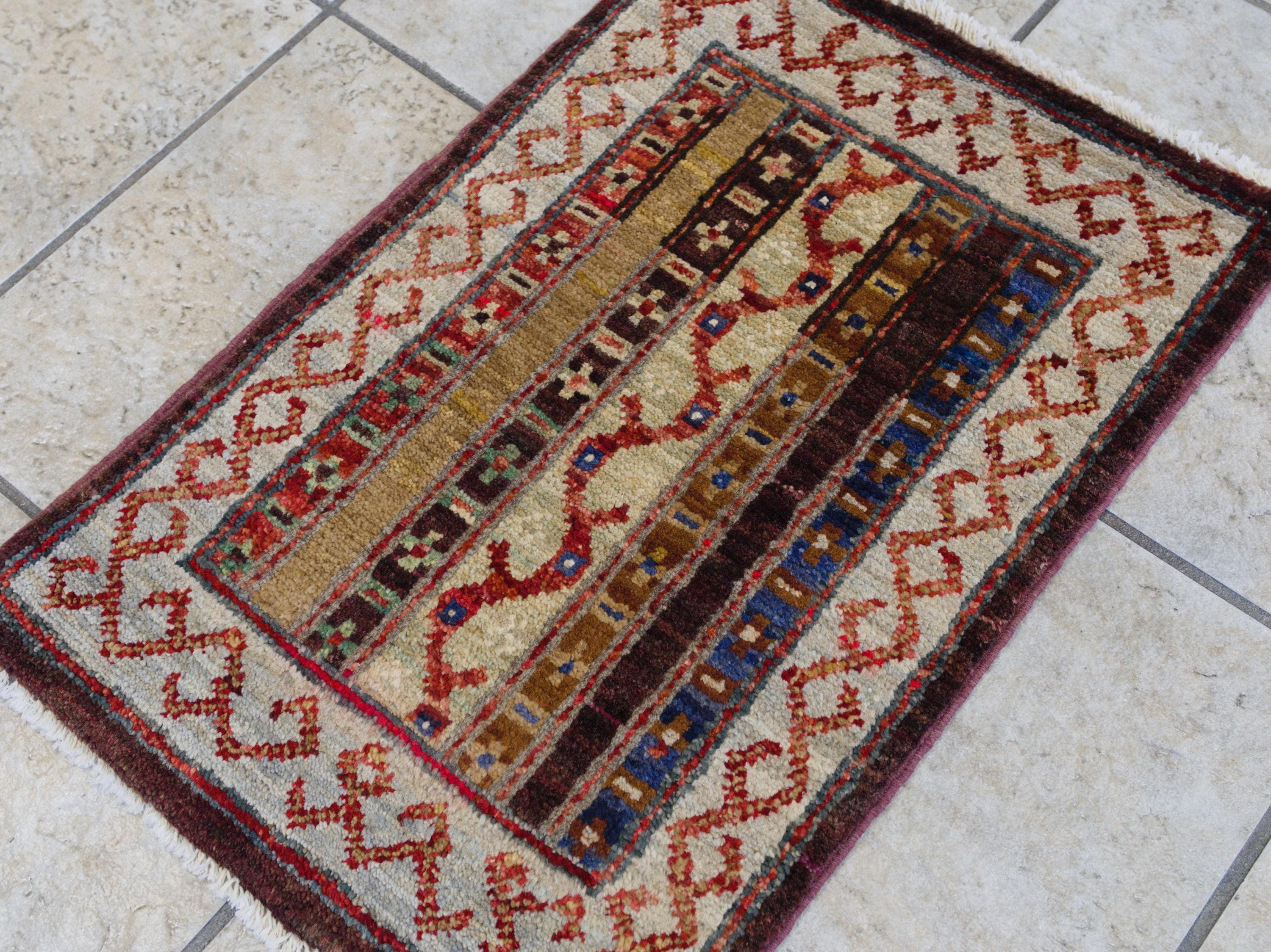 1x2 Ft Maroon Khorjin Rug - Wool Accent Rug