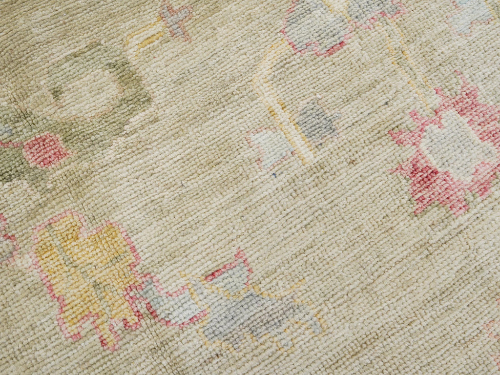 8x10 Ft Light Brown Oushak Rug - Hand Knotted Oriental Rug - Floral Design