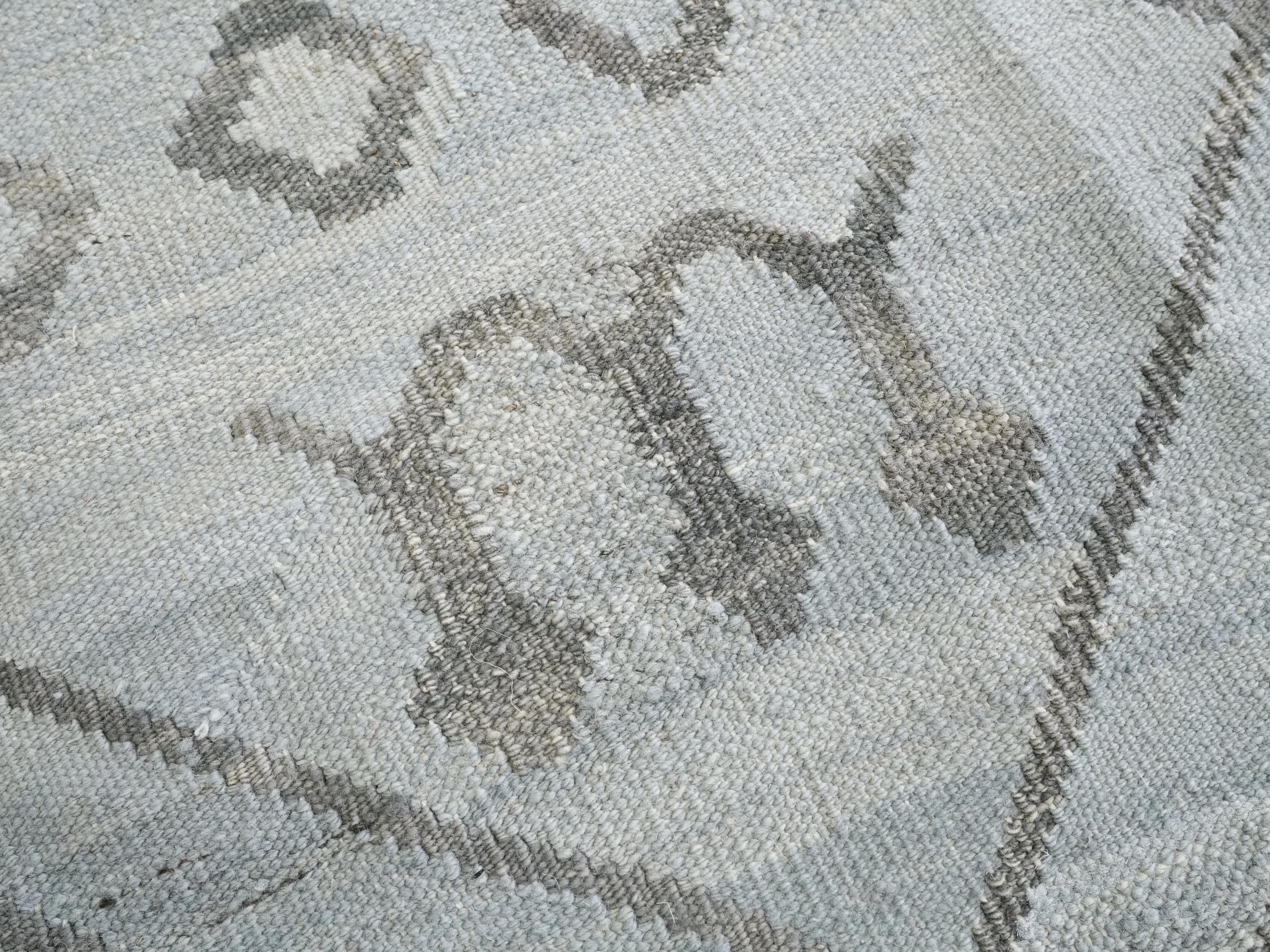 6x8 Ft Gray Kilim Rug - Handwoven Flat Weave