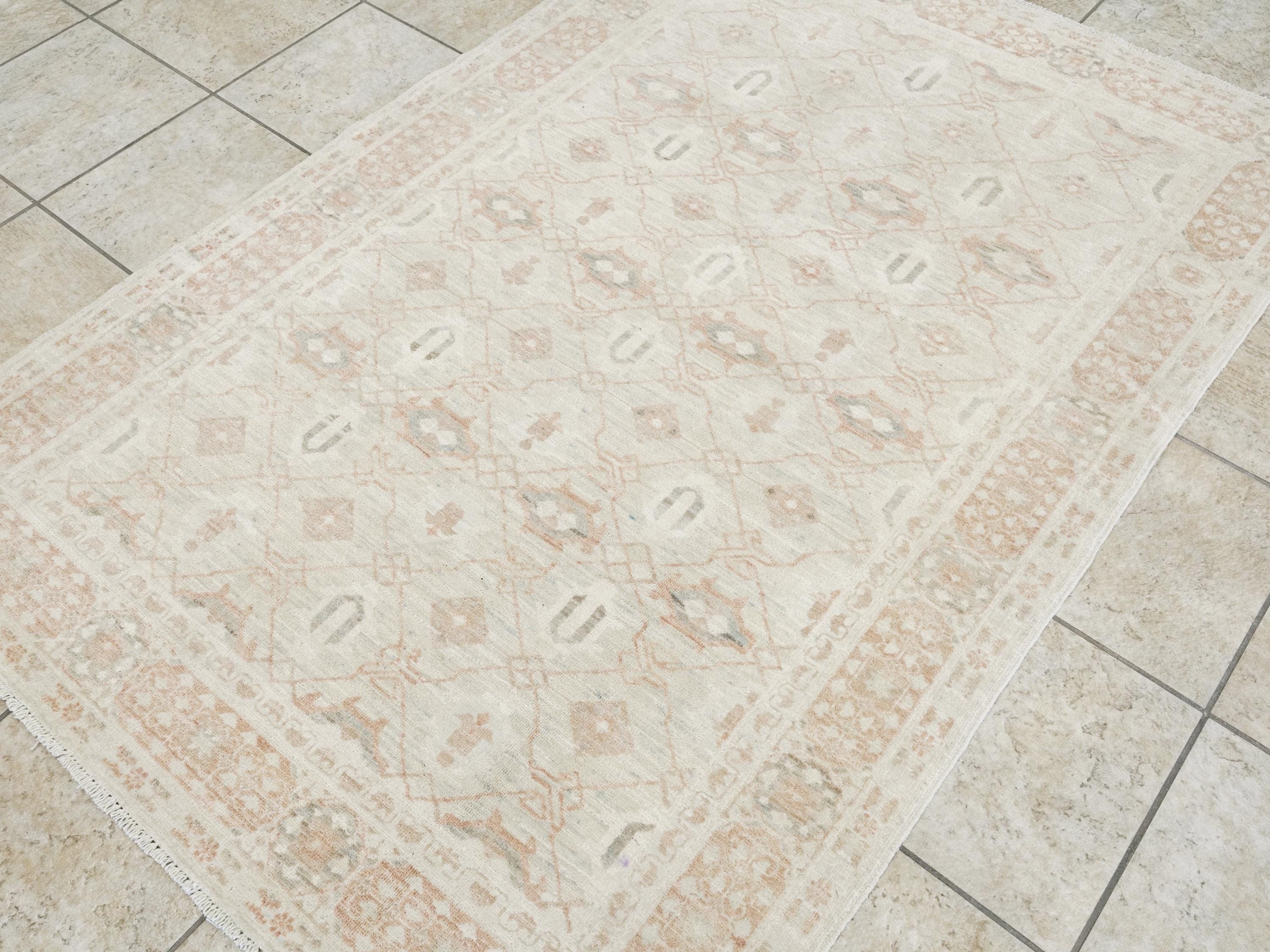 4x6 Ft Beige Heriz Rug - Handmade Vintage Oriental Rug