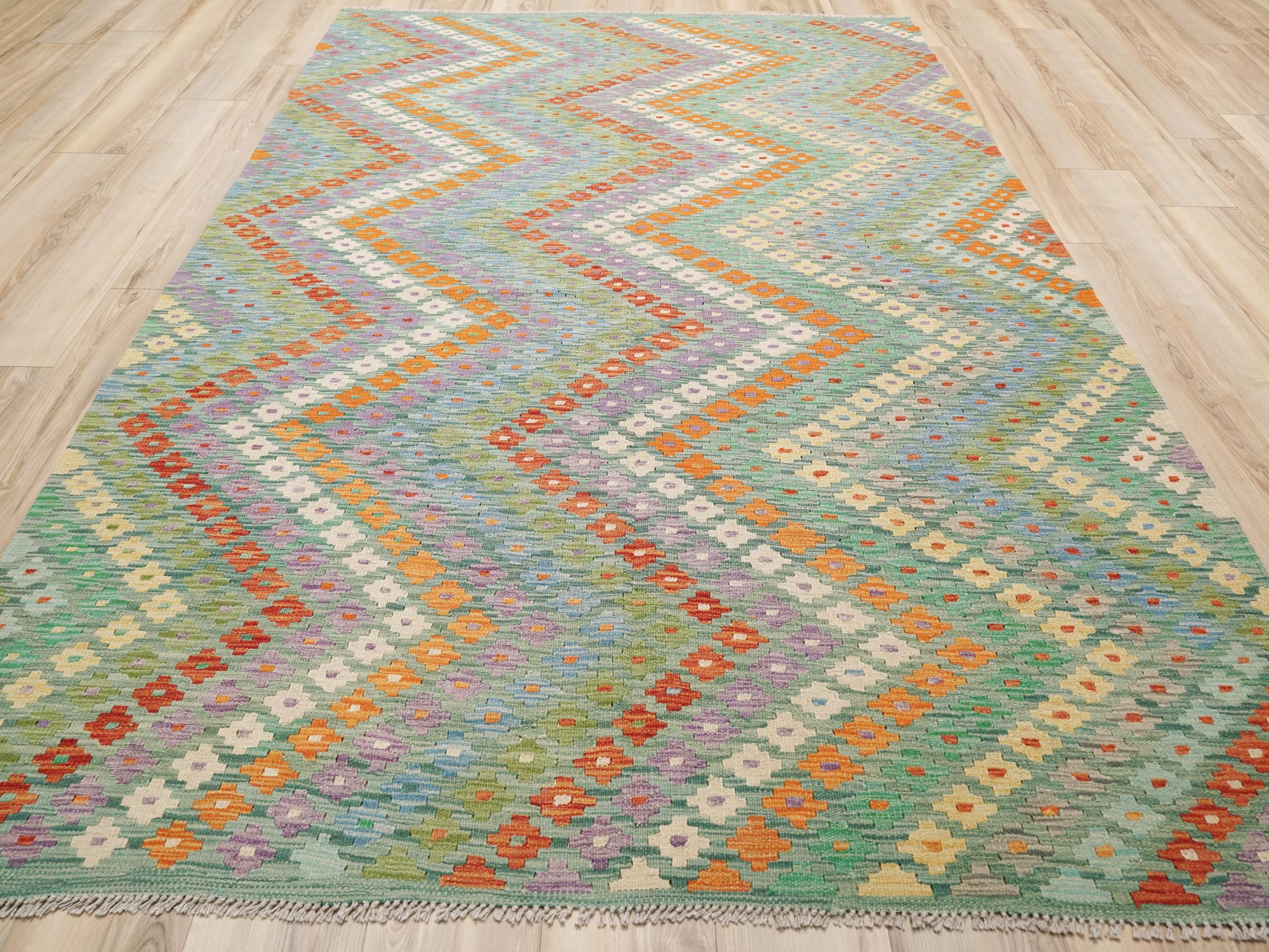 7x10 Ft Green Kilim Rug - Flat Weave Area Rug