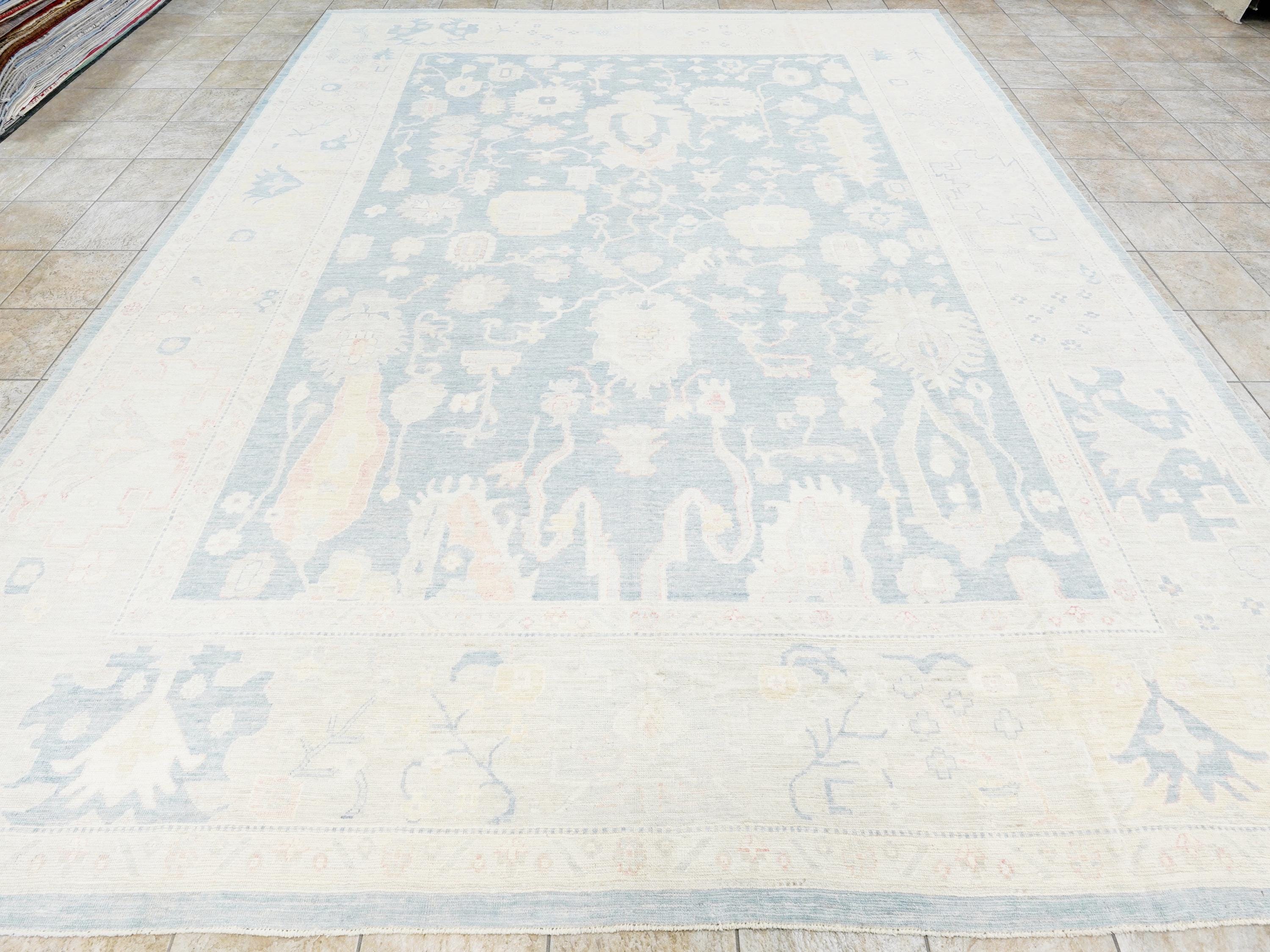 12x15 Ft Muted Ushak Rug - Traditional Wool Area Rug - Blue & White Turkish design