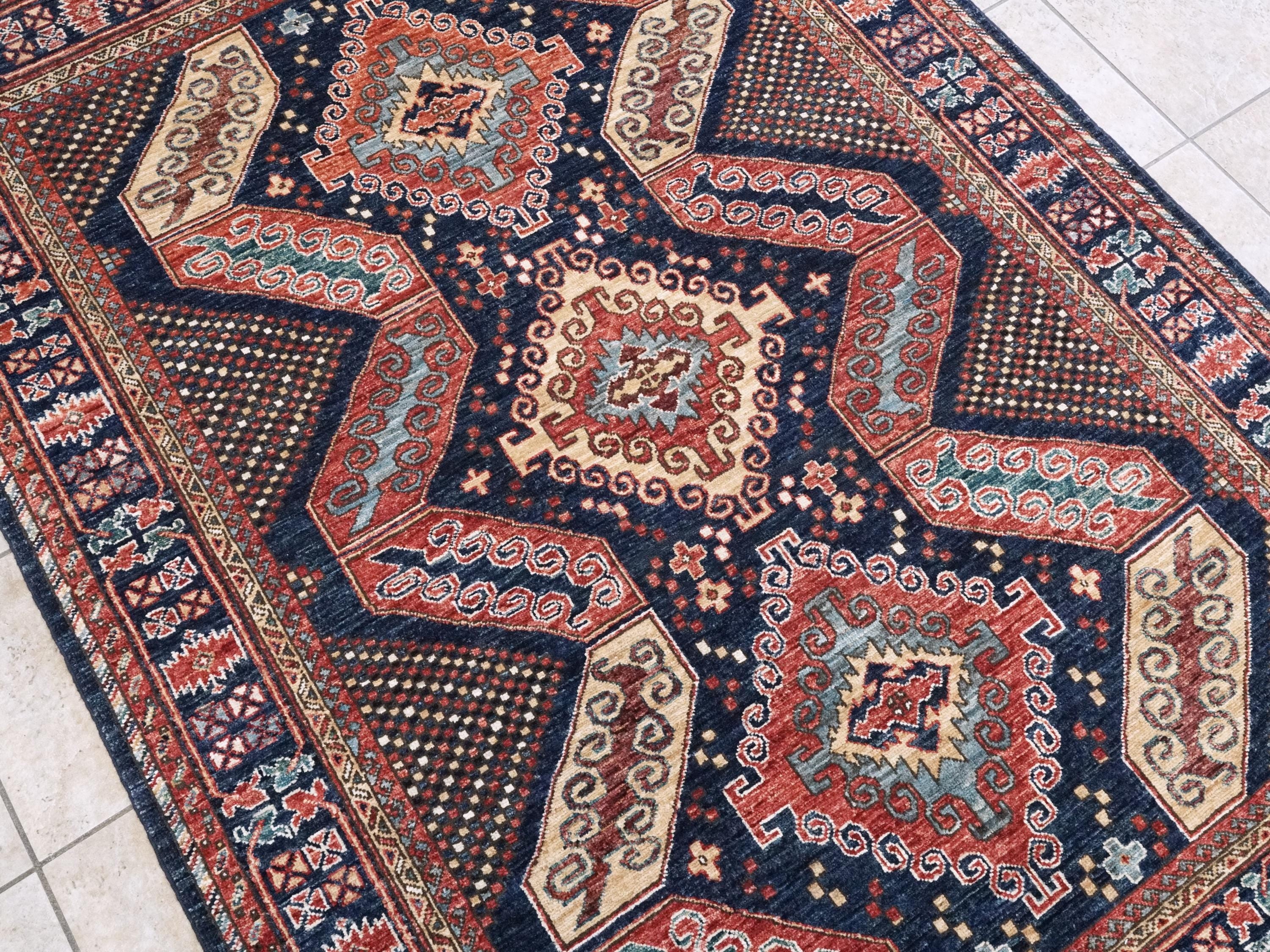 5x7 Ft Blue Heriz Rug - Ghazni Wool Oriental Rug