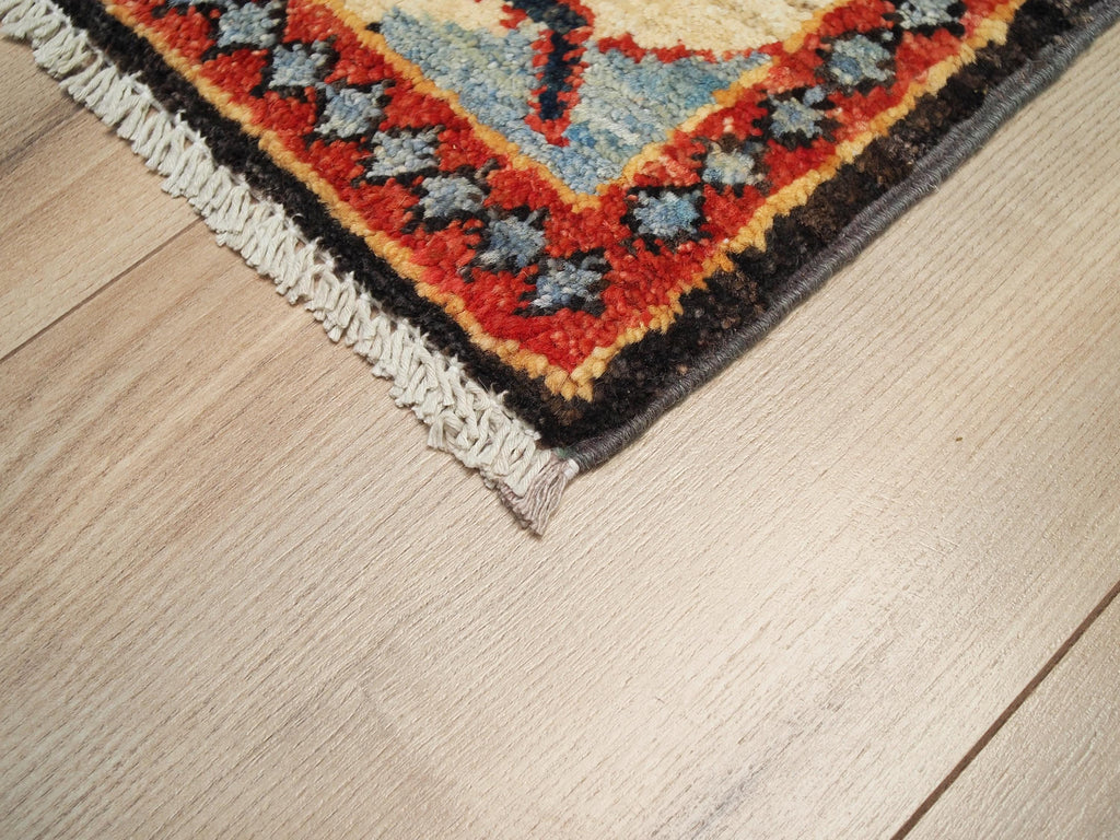 1x2 Ft Hand Knotted Heriz Rug - Beige & Blue Floral Accent Rug